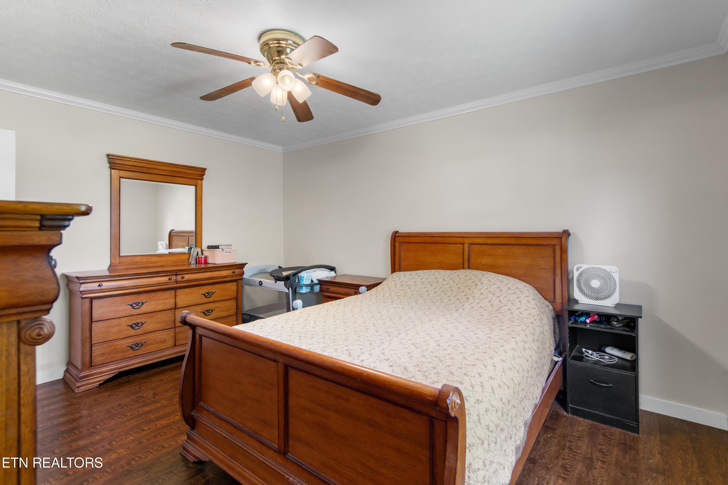112 Shannon Road Jacksboro TN 37757