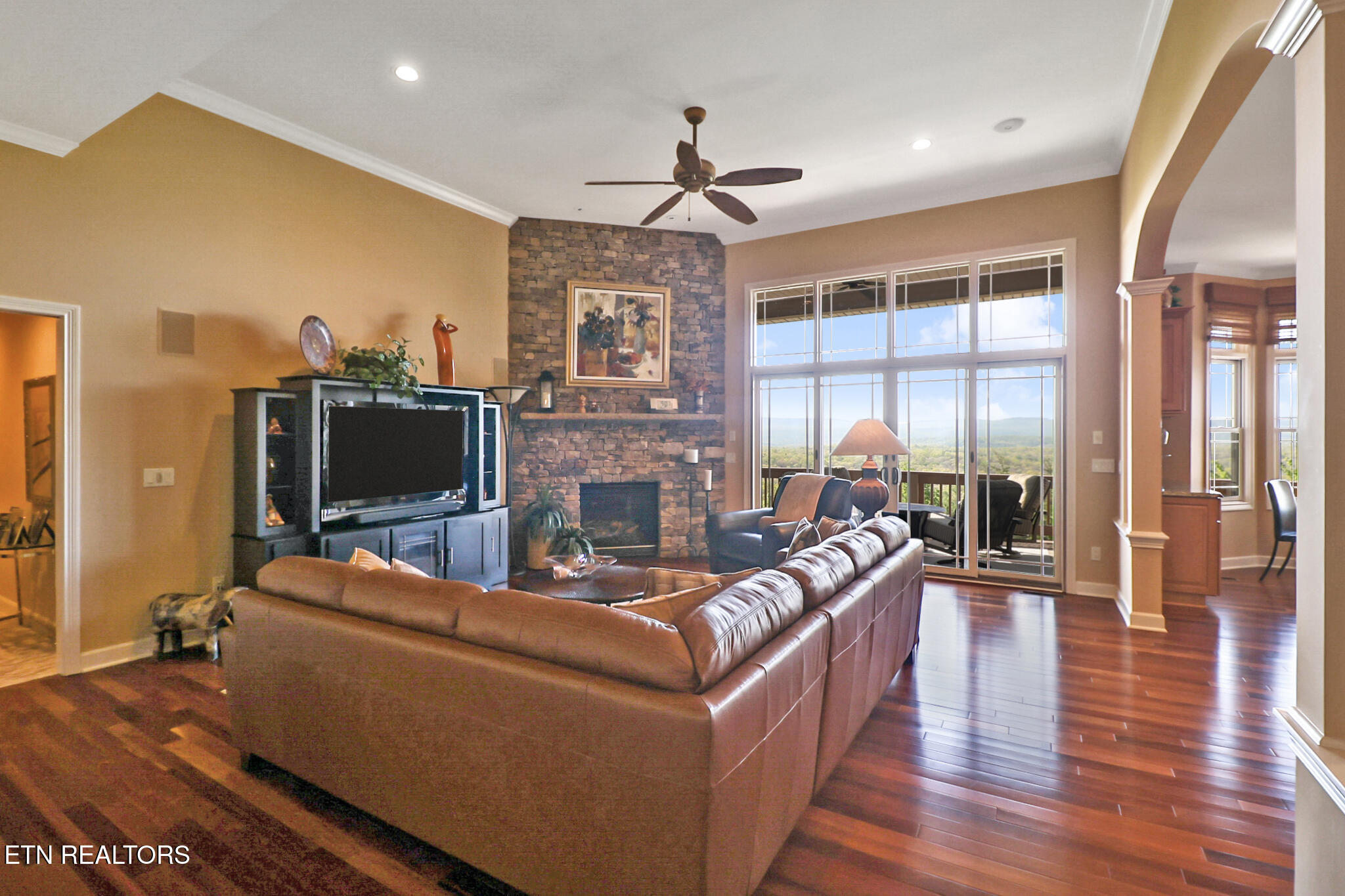 40 Vista Terrace Crossville TN 38558