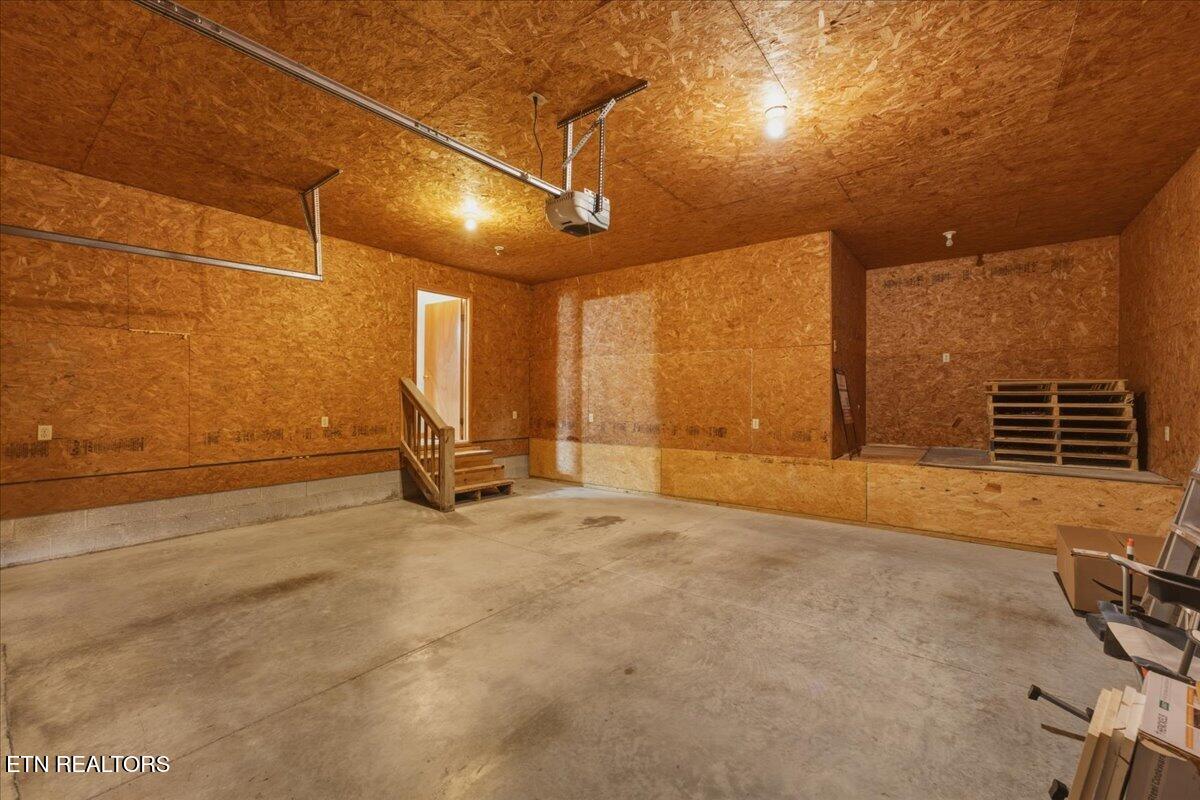 142 Oak Drive Kingston TN 37763