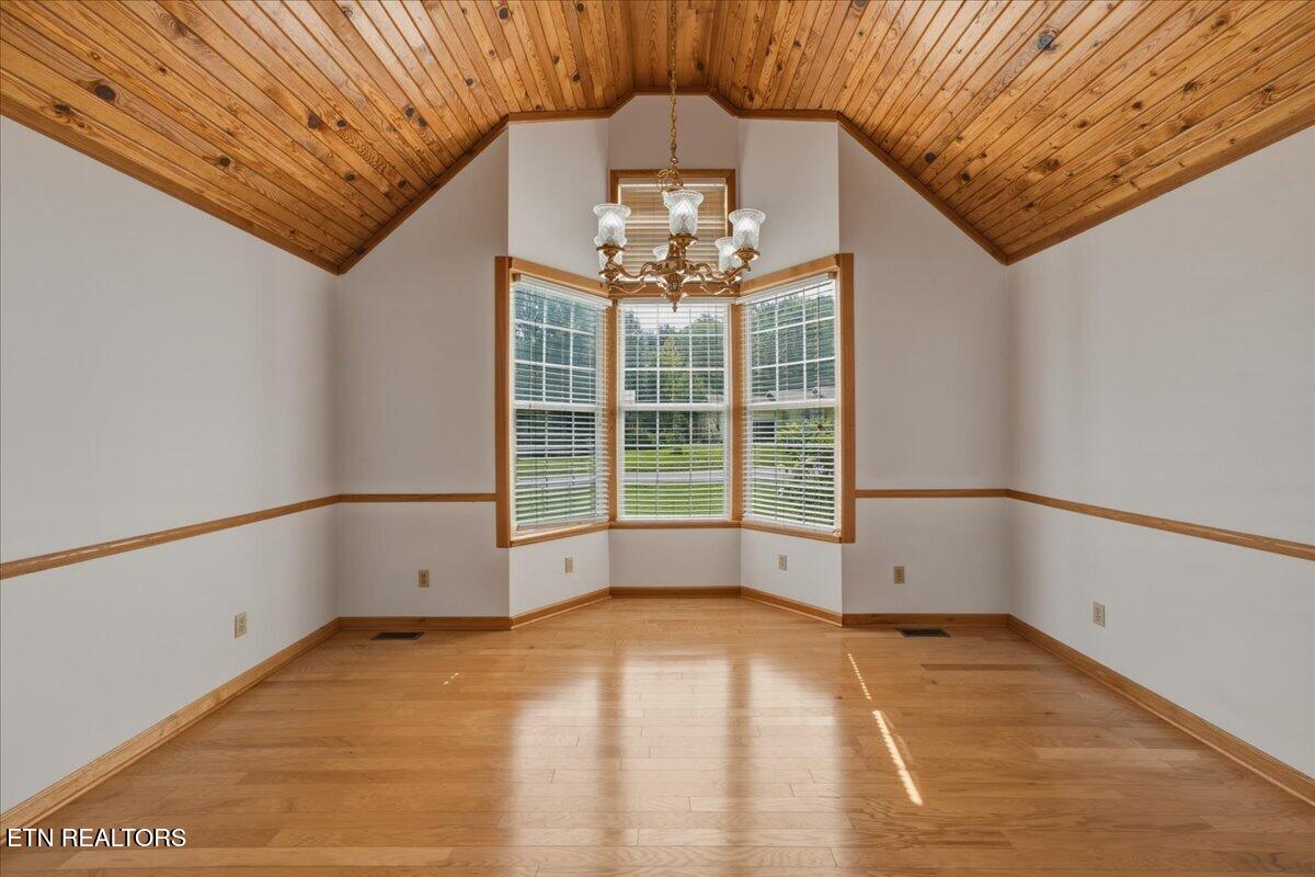 142 Oak Drive Kingston TN 37763