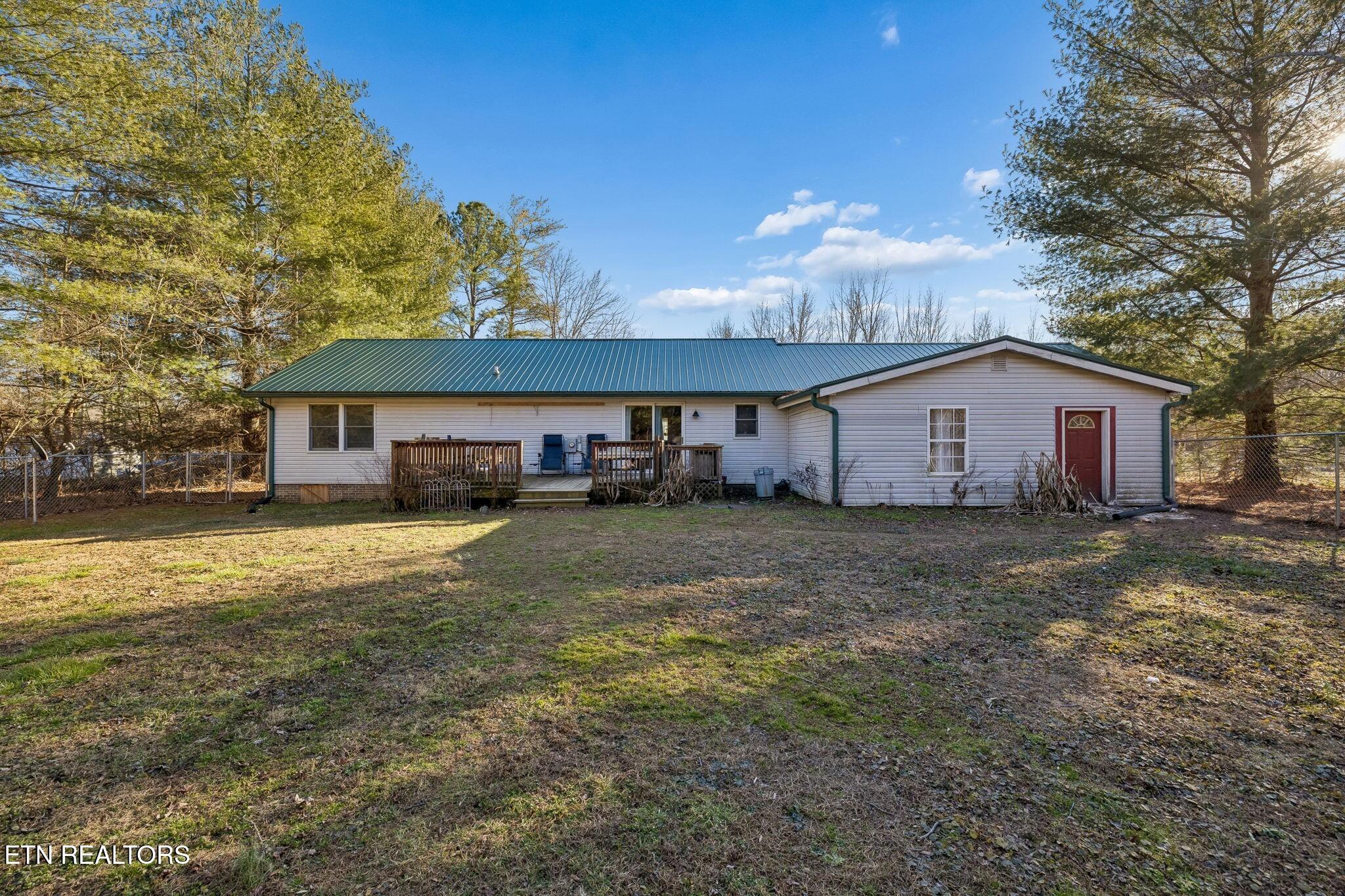 330 Deerfield Road Sparta TN 38583