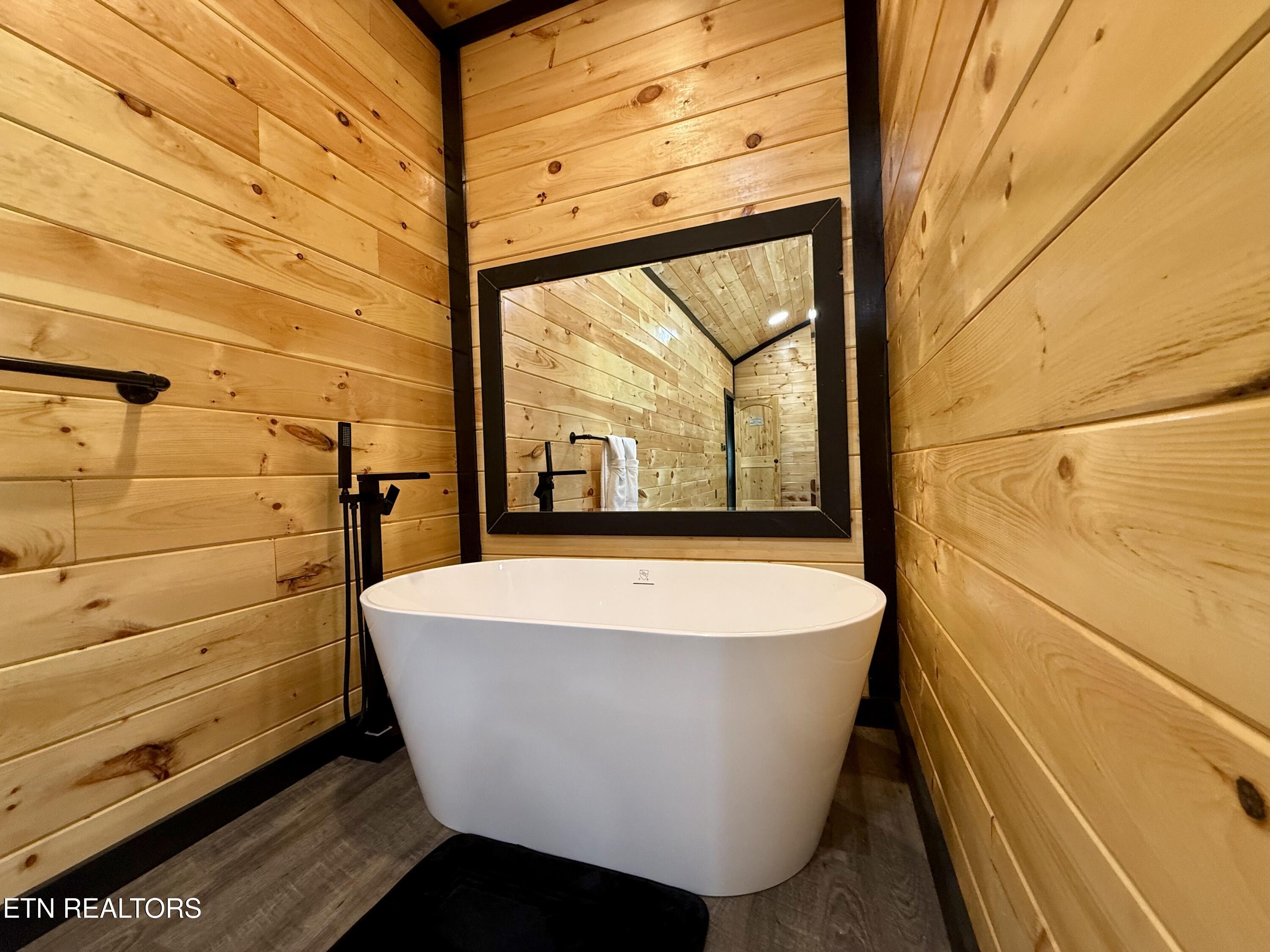 725 Timberlake Sevierville TN 37876
