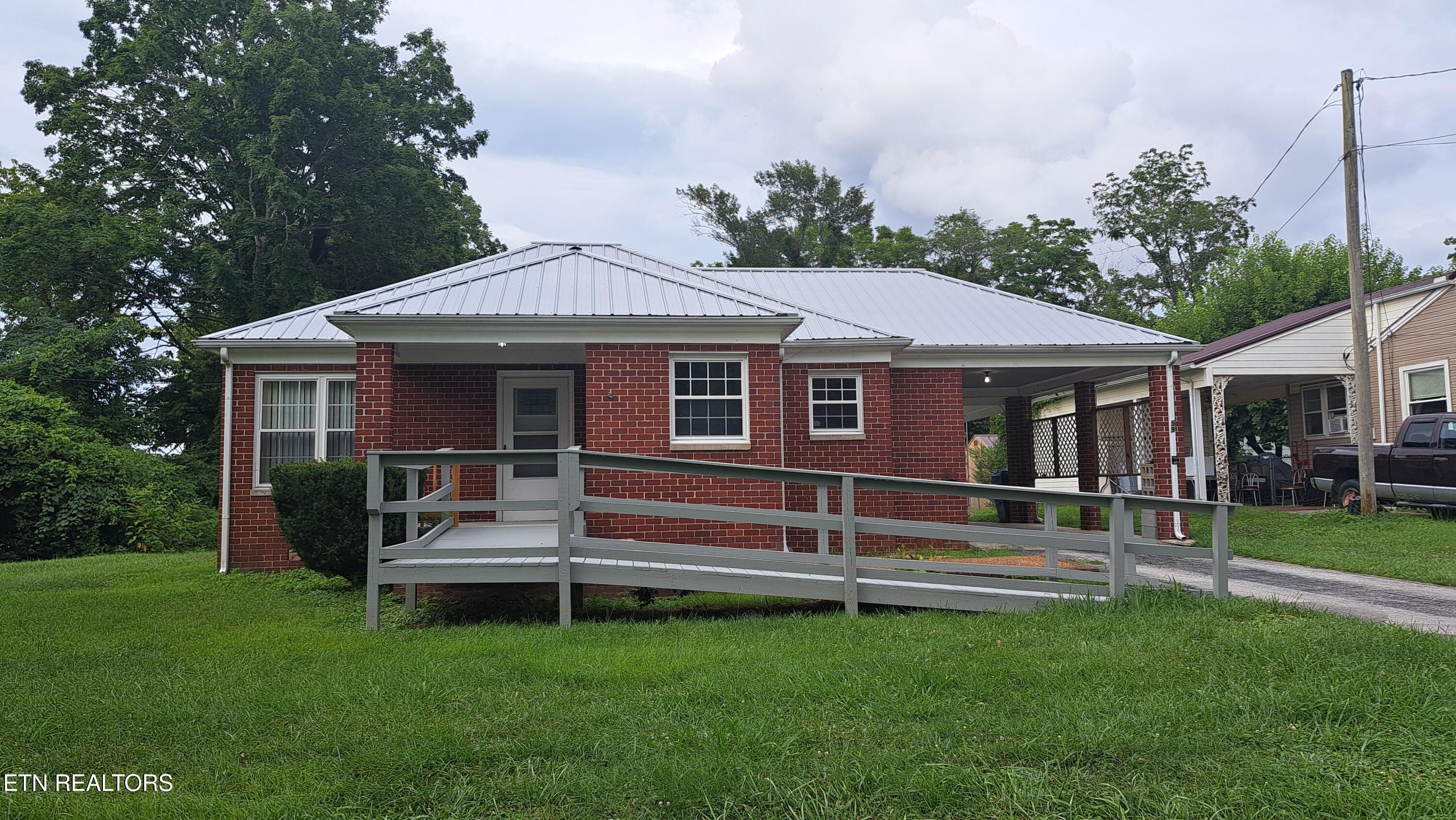59 Brown Avenue Crossville TN 38555