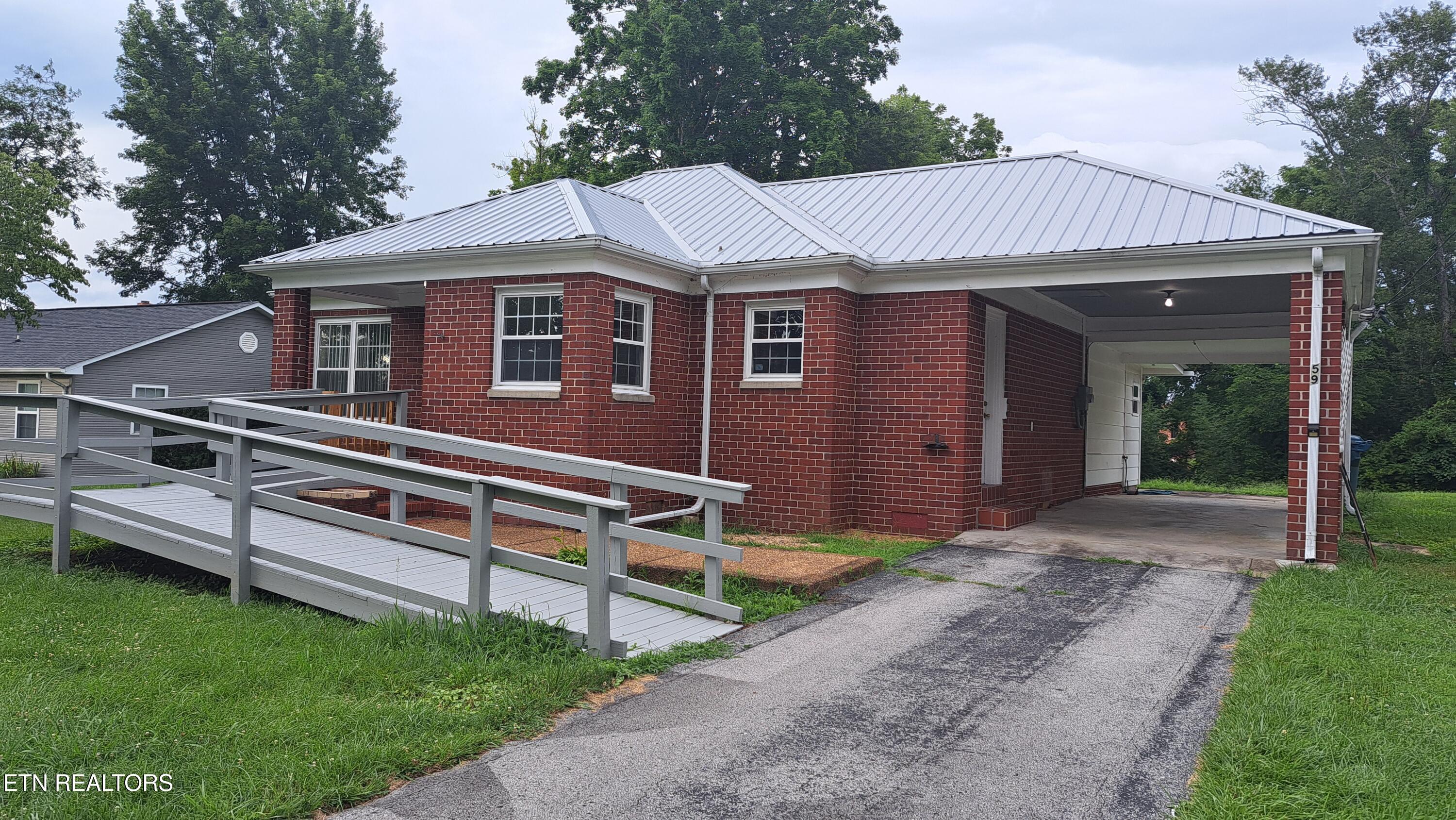 59 Brown Avenue Crossville TN 38555