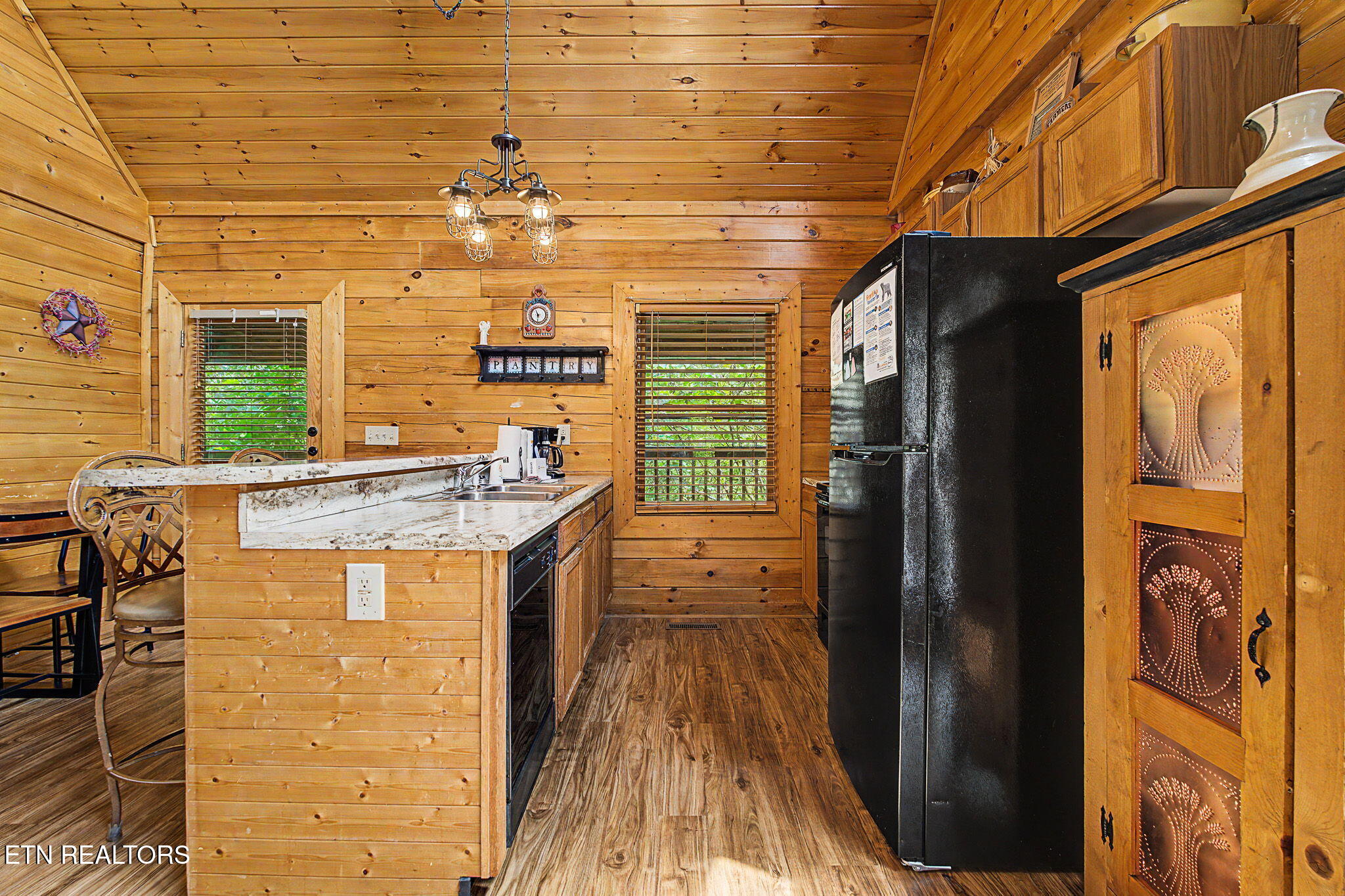 2223 Eagle Feather Drive Sevierville TN 37876