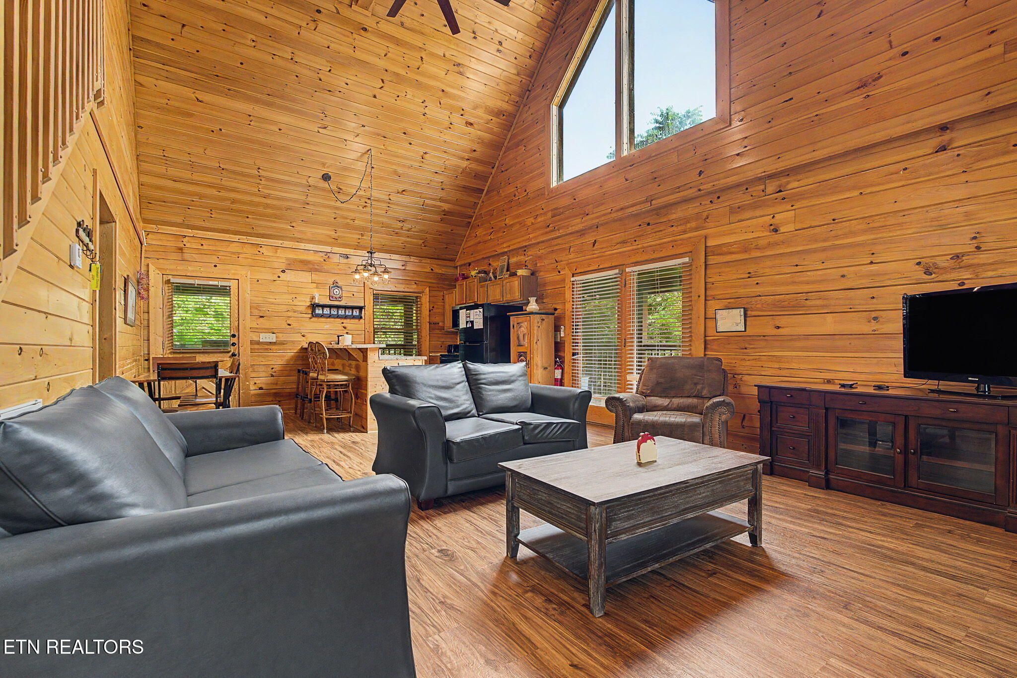 2223 Eagle Feather Drive Sevierville TN 37876