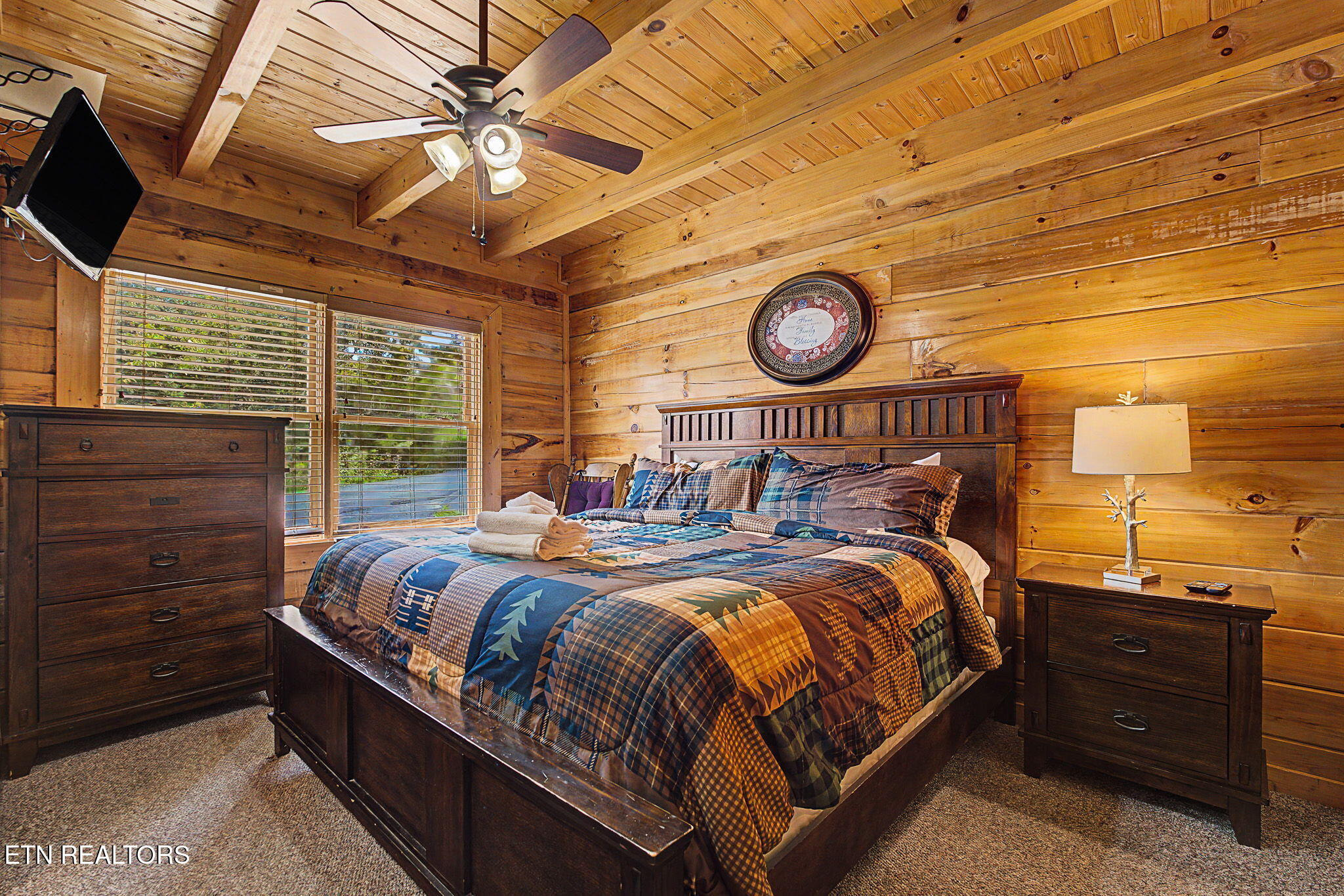 2223 Eagle Feather Drive Sevierville TN 37876