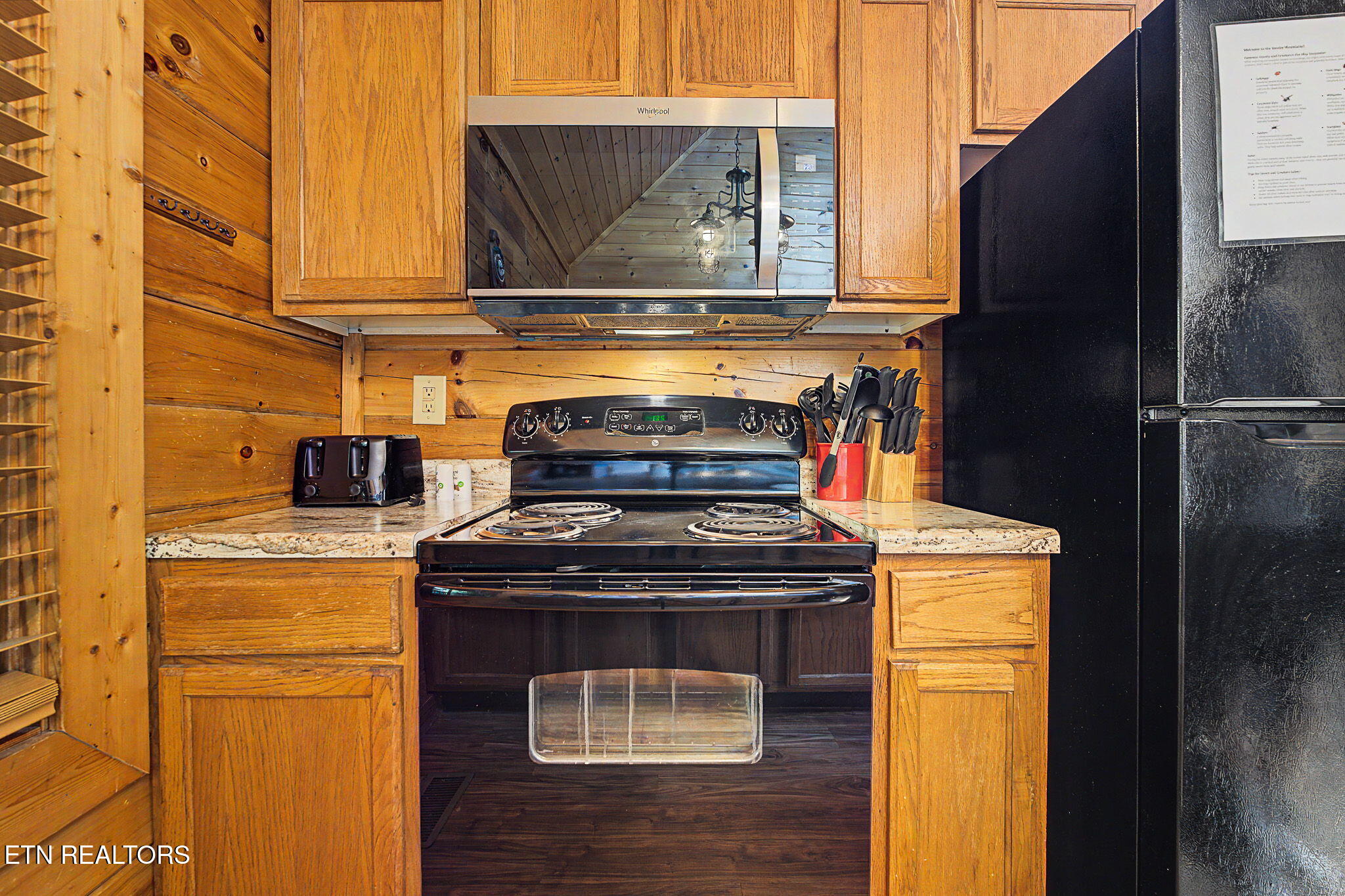2223 Eagle Feather Drive Sevierville TN 37876