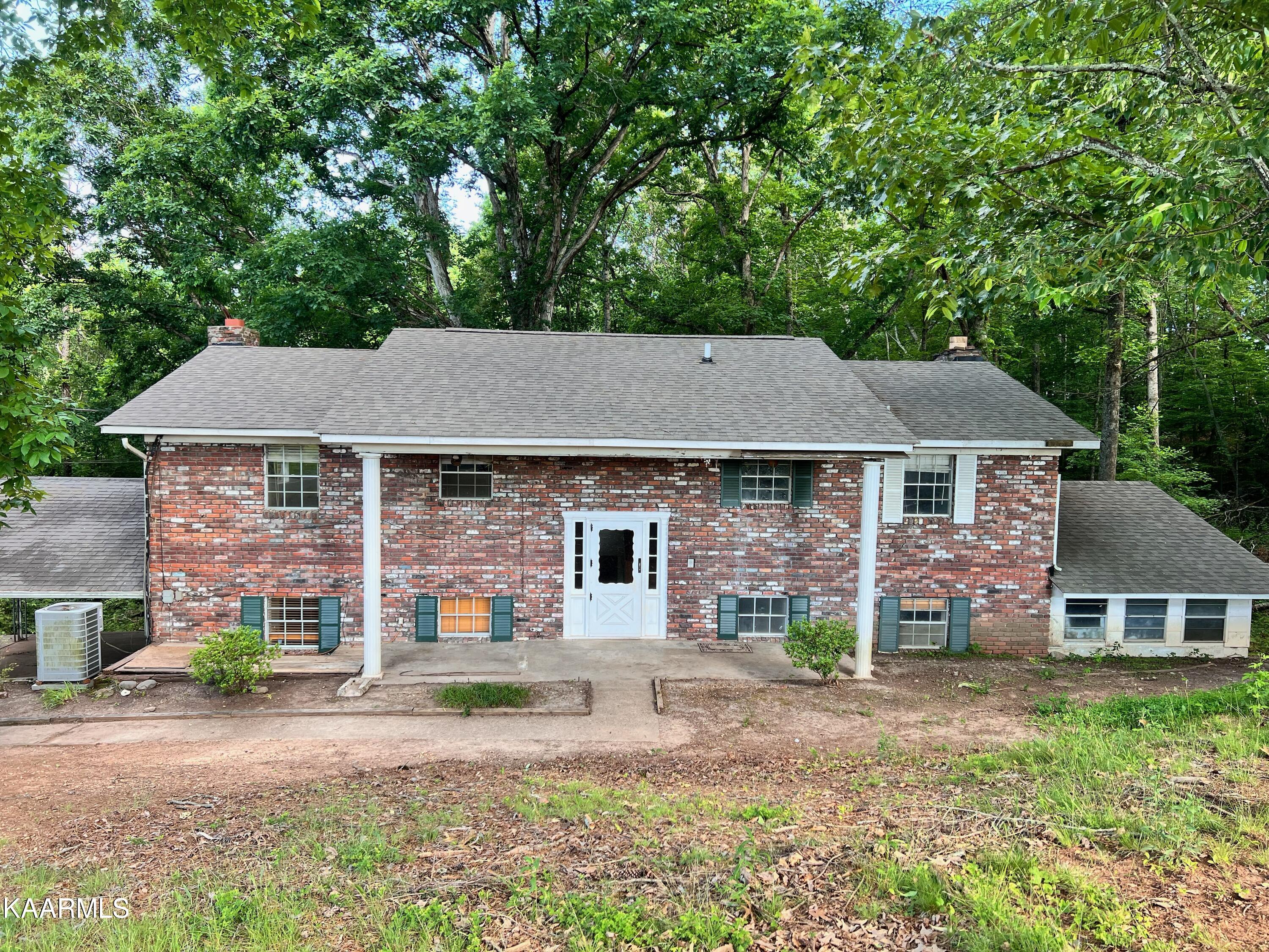 1307 W Copeland Drive Powell TN 37849
