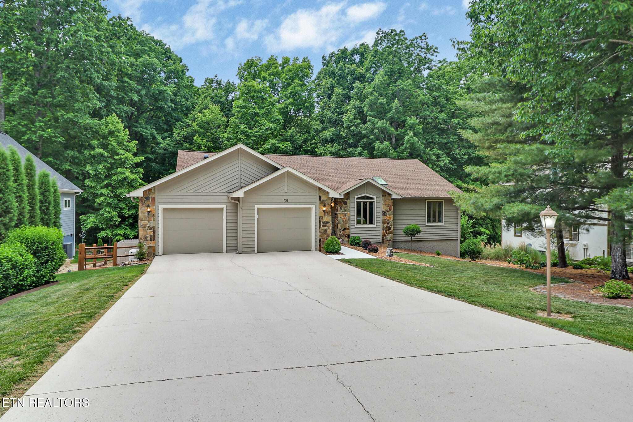 35 Pineridge Court Crossville TN 38558