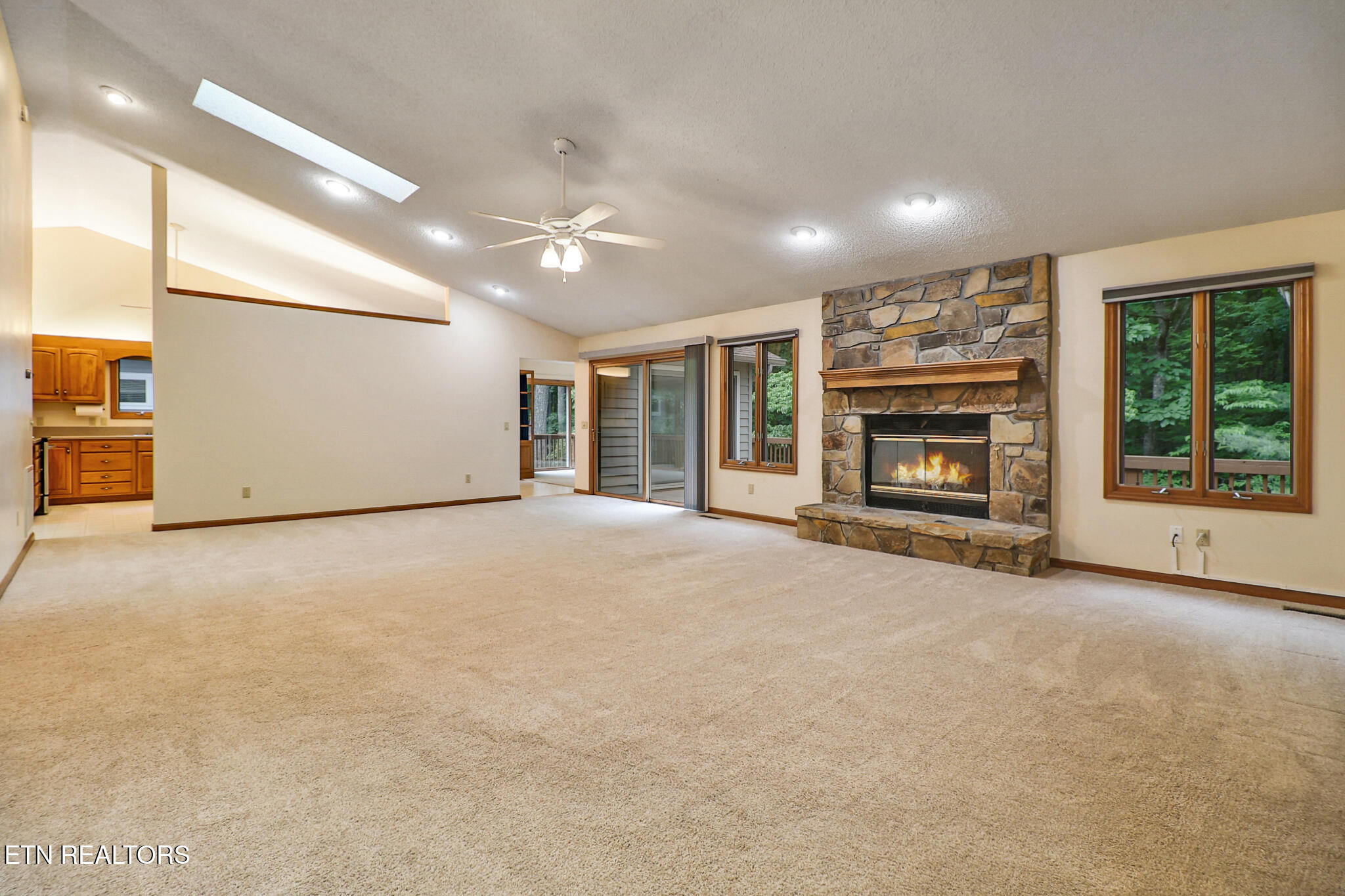 35 Pineridge Court Crossville TN 38558