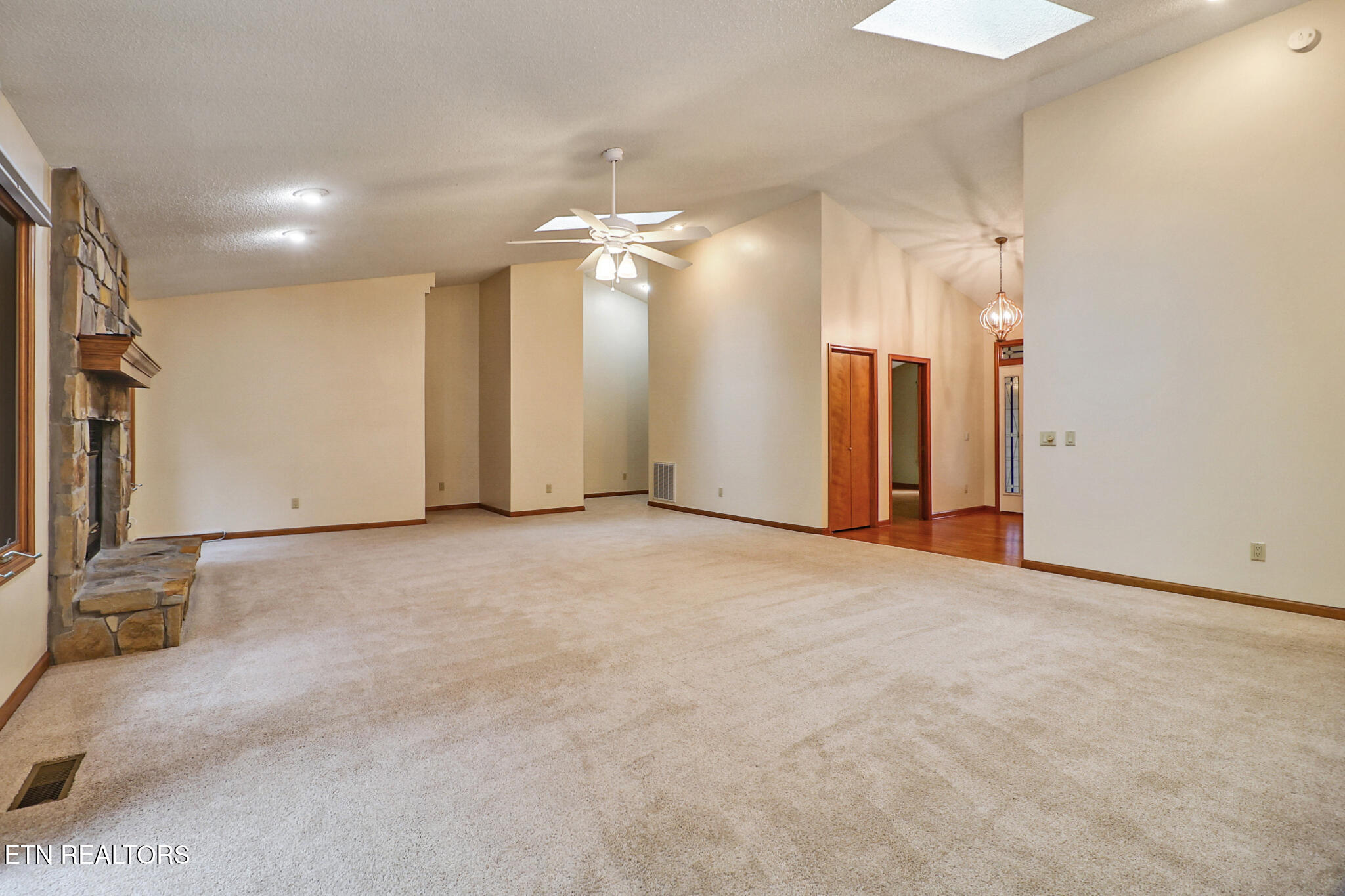 35 Pineridge Court Crossville TN 38558