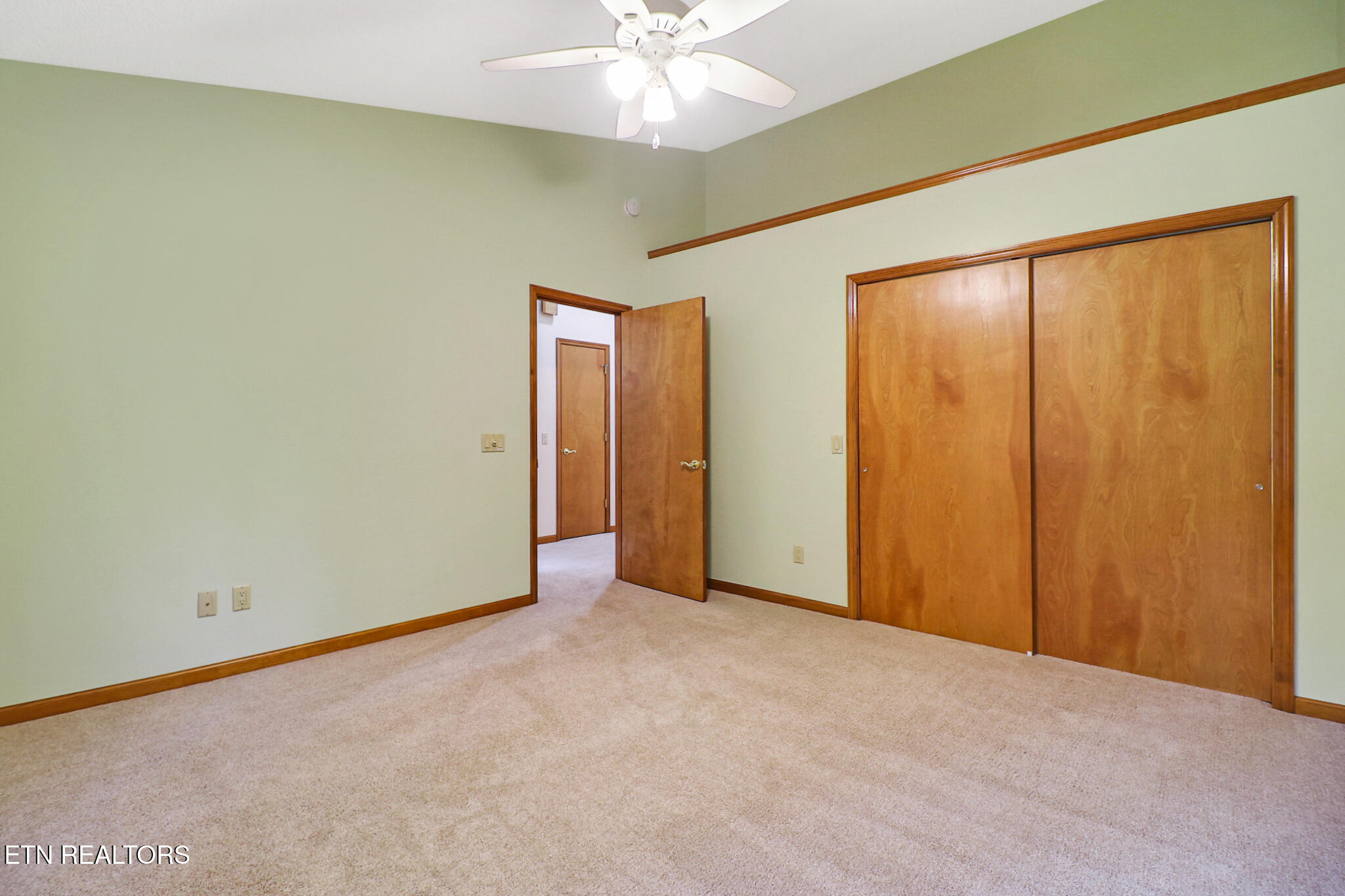 35 Pineridge Court Crossville TN 38558