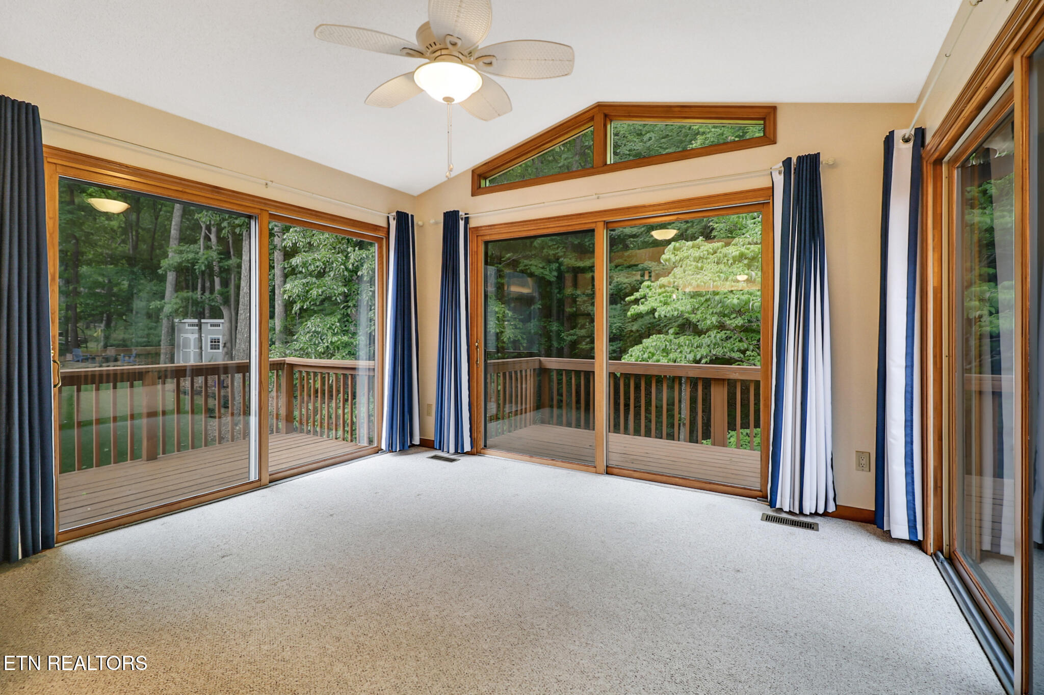 35 Pineridge Court Crossville TN 38558
