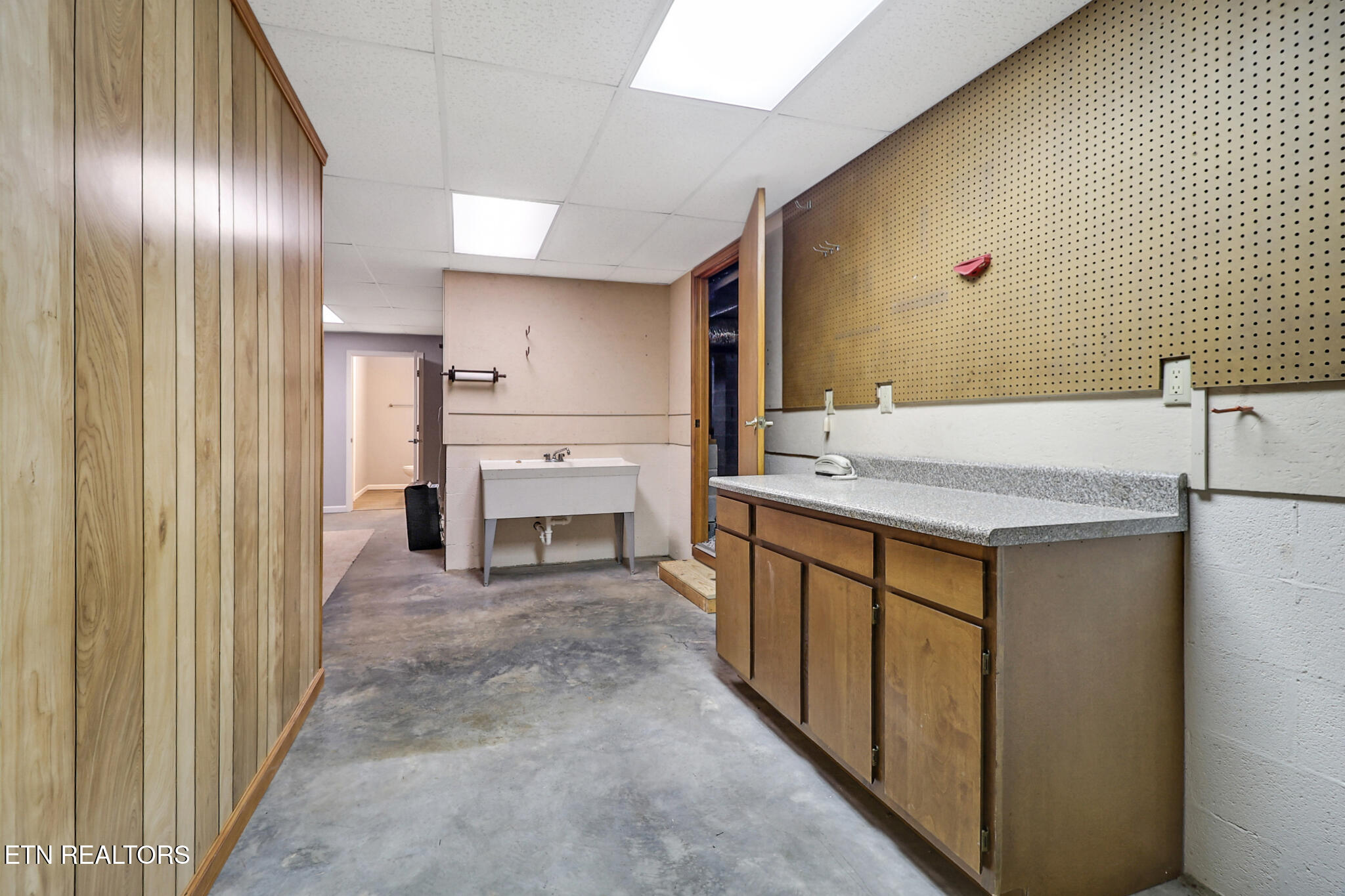 35 Pineridge Court Crossville TN 38558