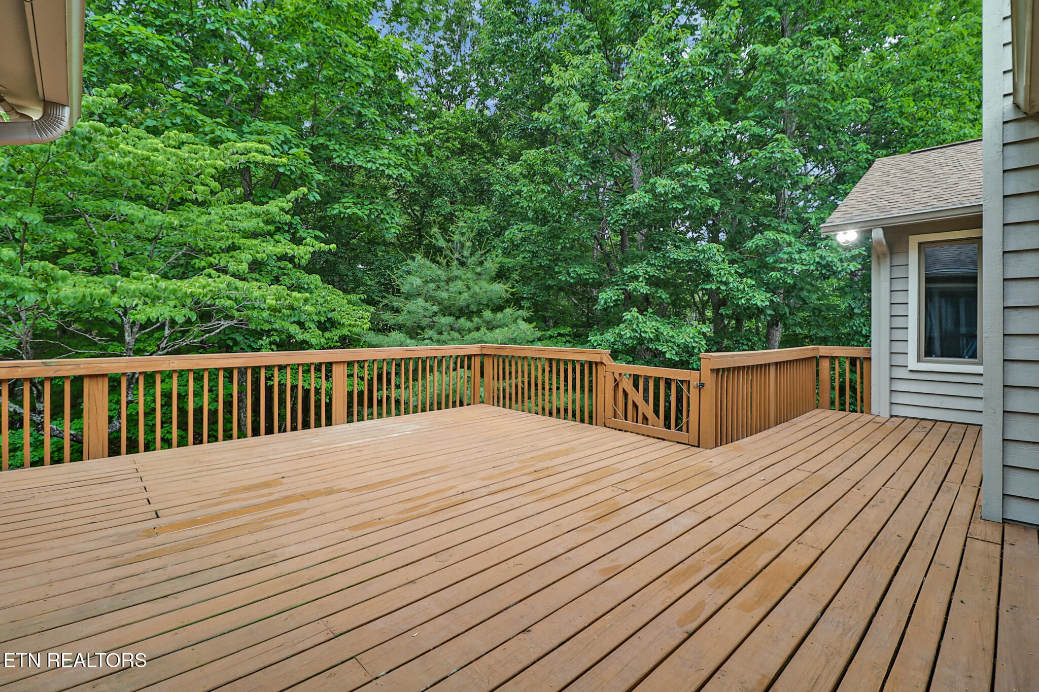35 Pineridge Court Crossville TN 38558