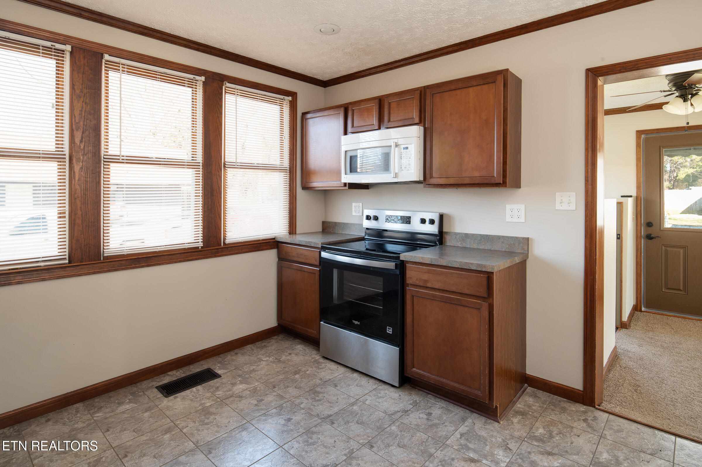 3522 Whittle Springs Knoxville TN 37917