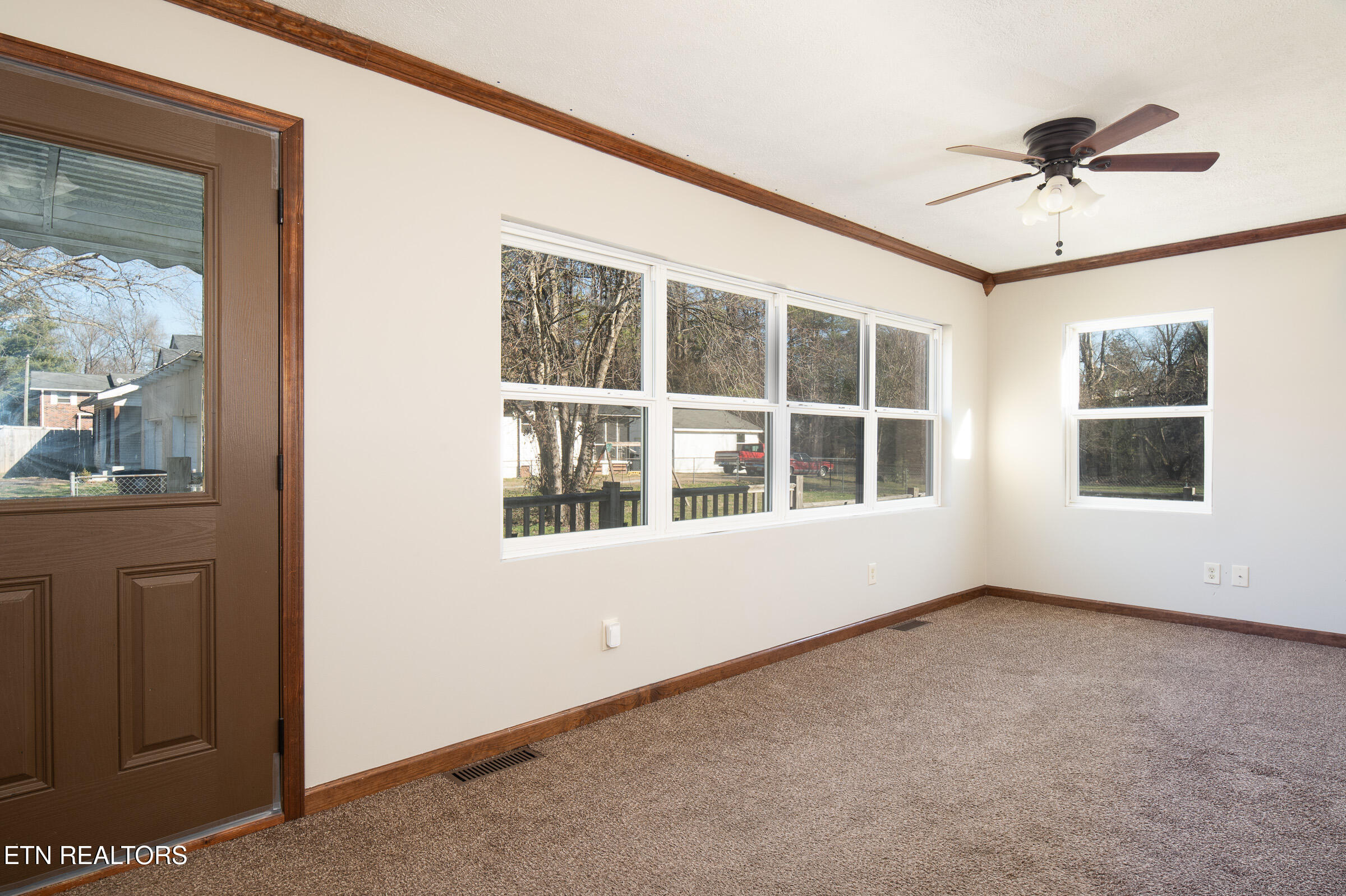3522 Whittle Springs Knoxville TN 37917