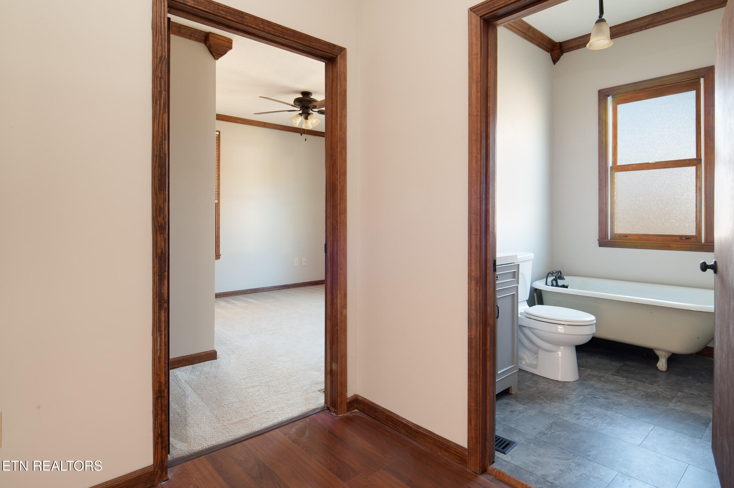 3522 Whittle Springs Knoxville TN 37917