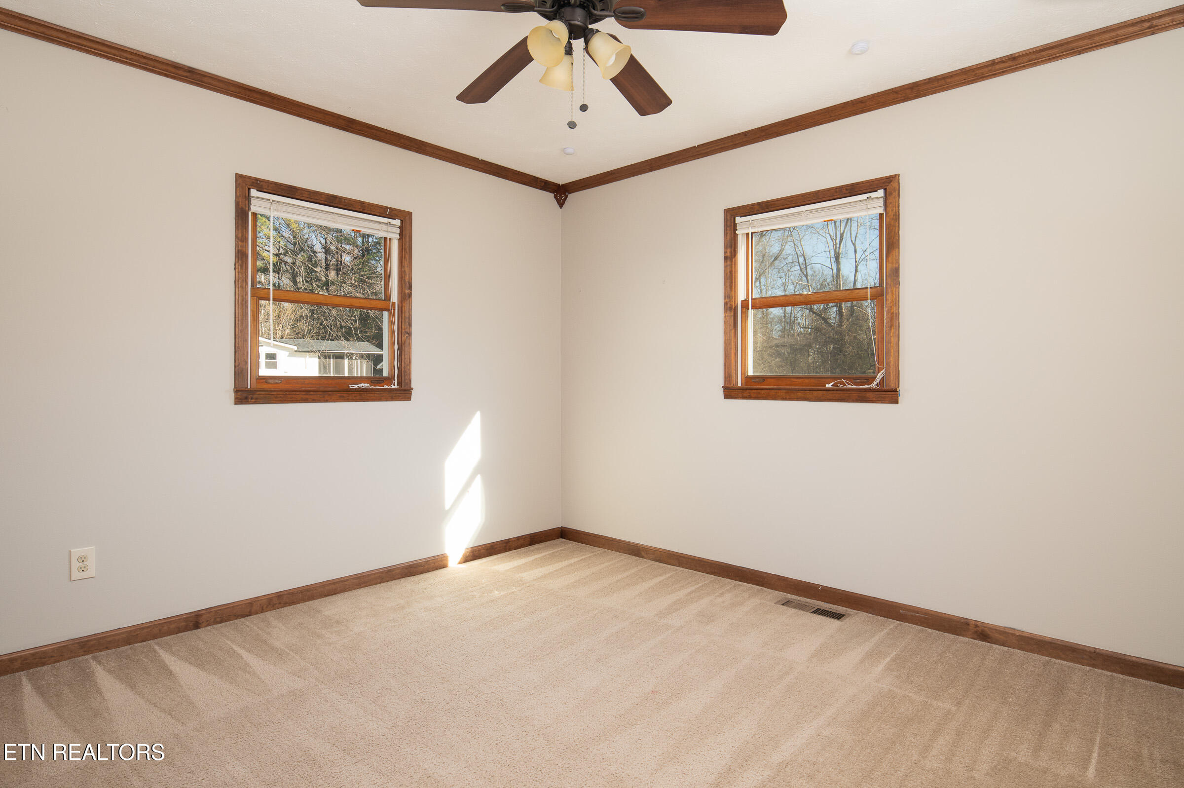 3522 Whittle Springs Knoxville TN 37917