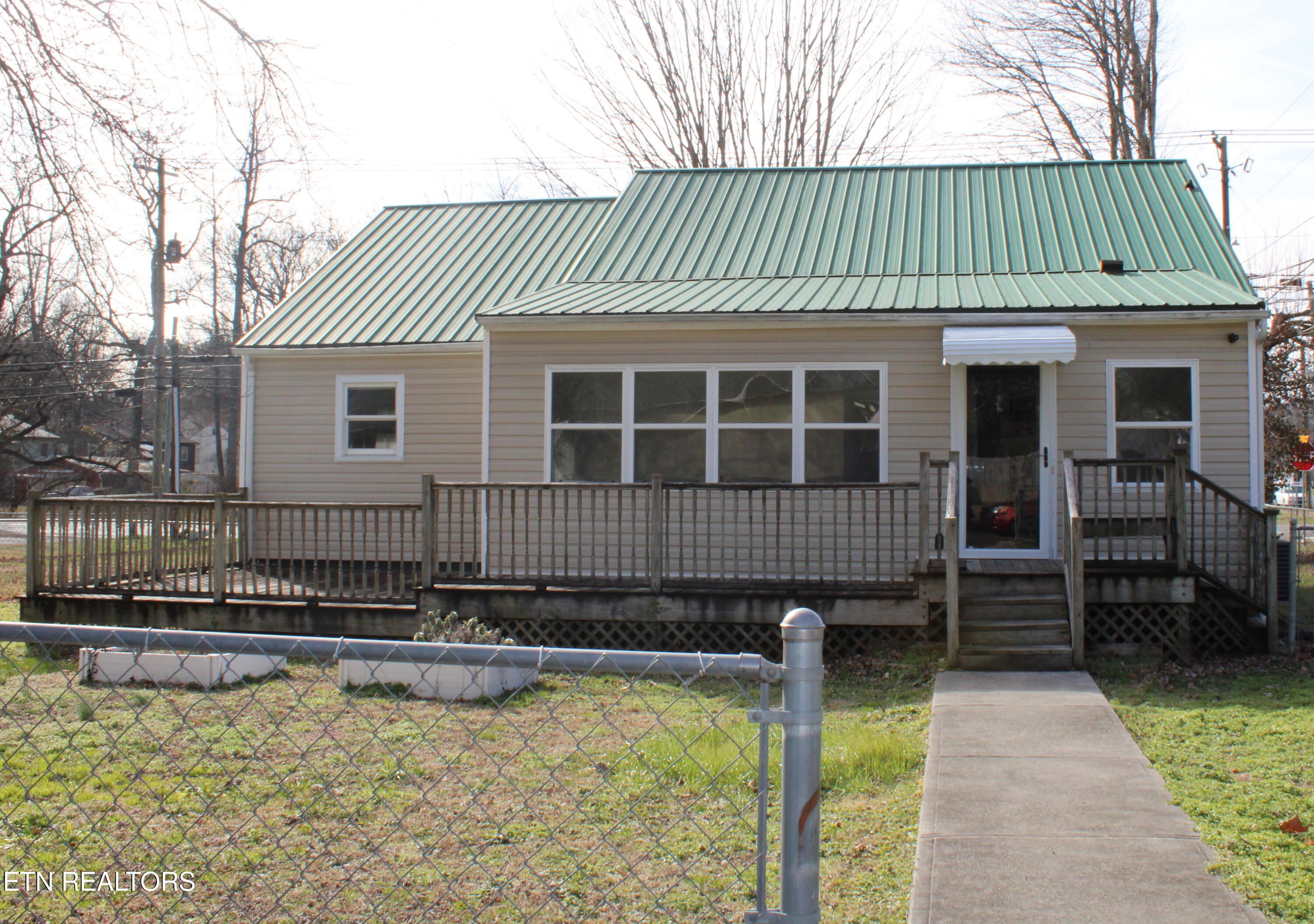 3522 Whittle Springs Knoxville TN 37917