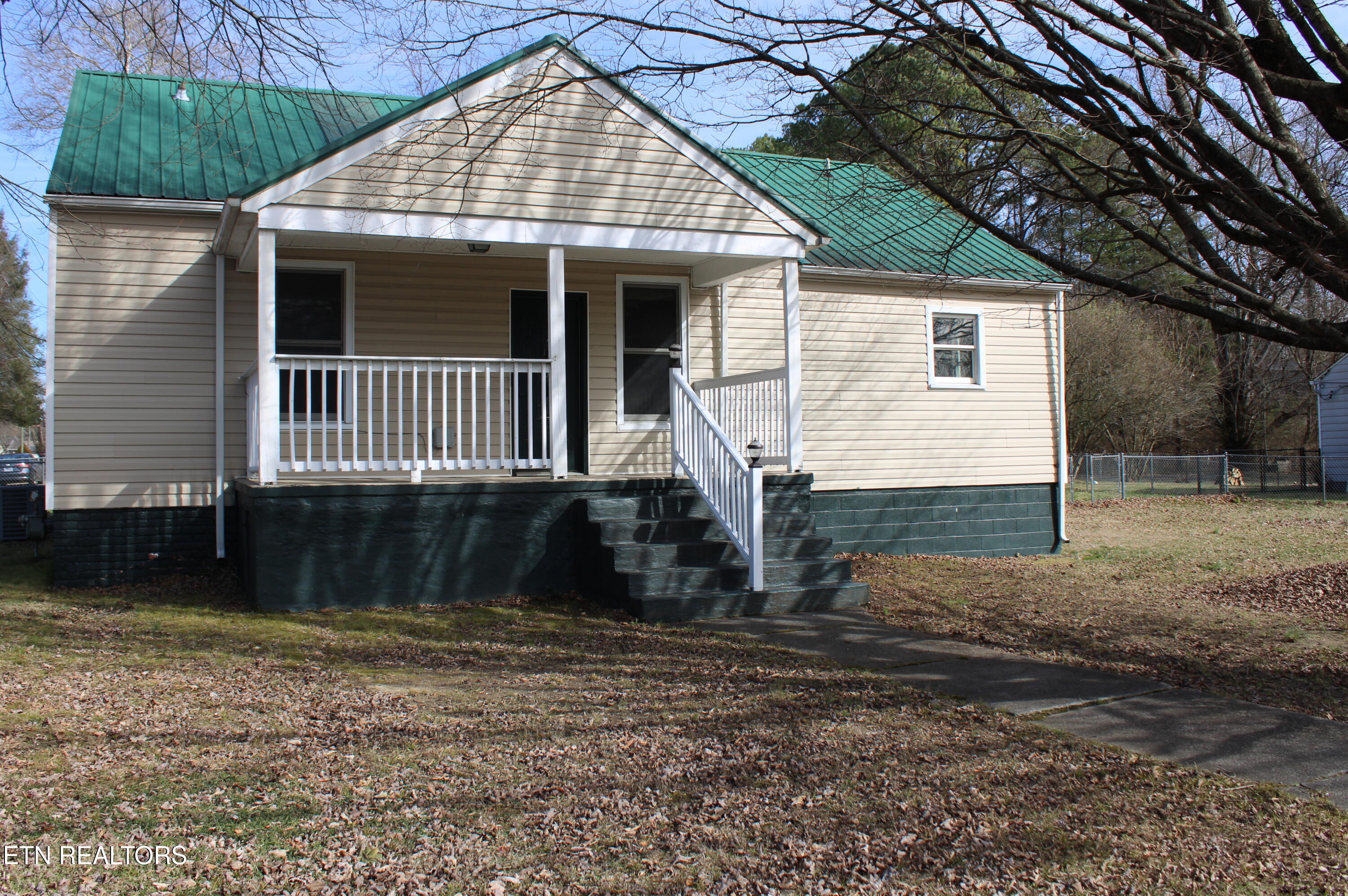 3522 Whittle Springs Knoxville TN 37917