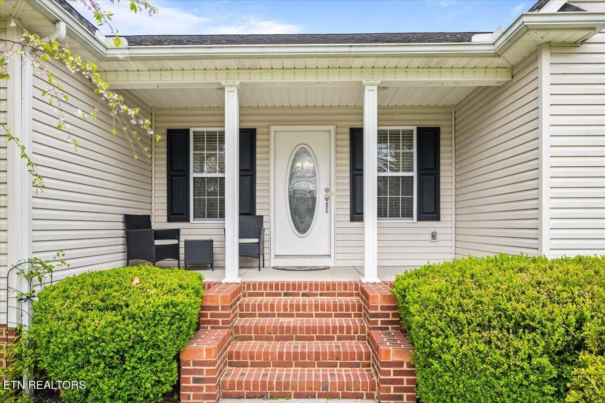 122 Michael Lane Jacksboro TN 37757