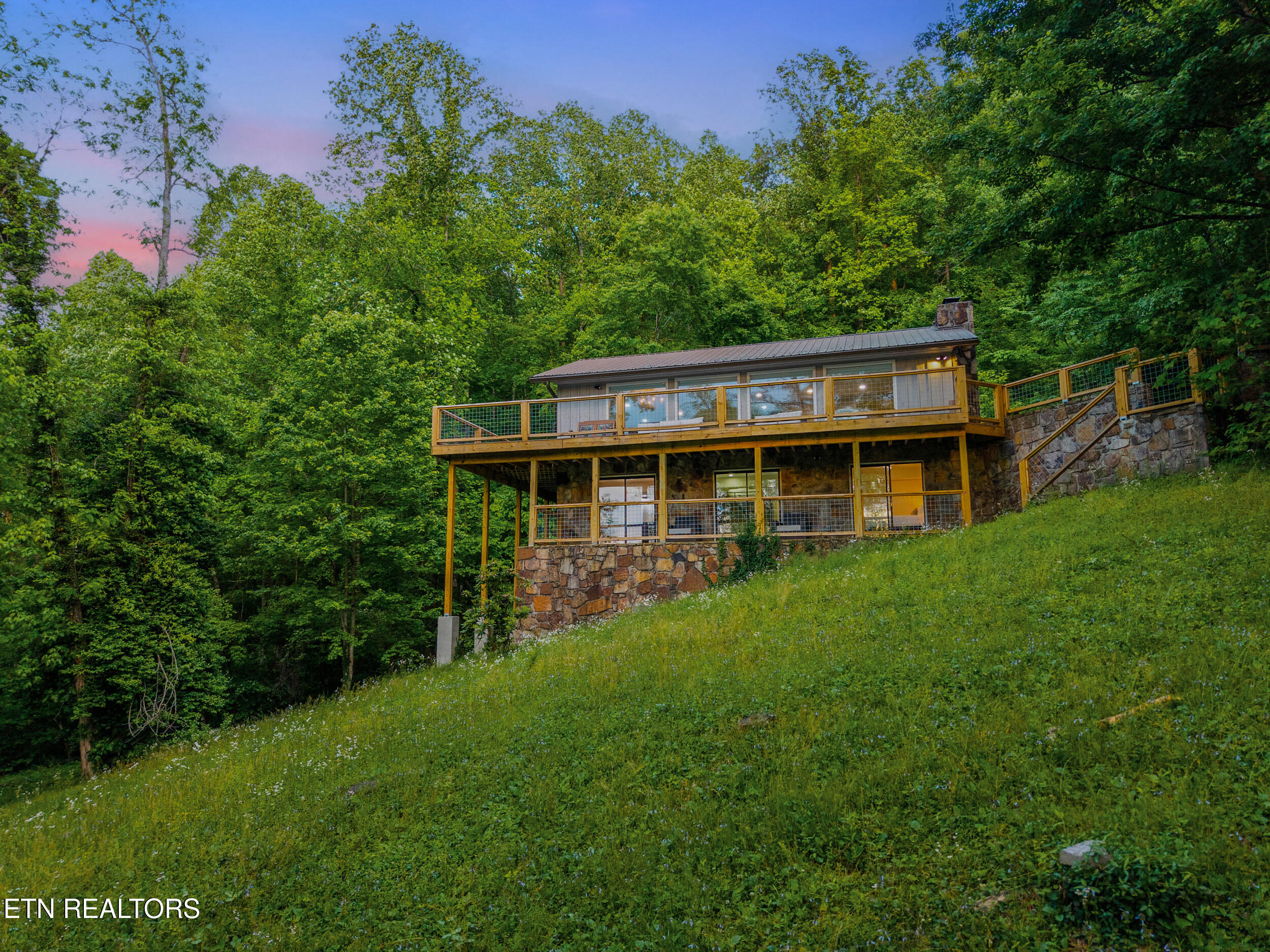 341 Lewis Clabo Road Gatlinburg TN 37738