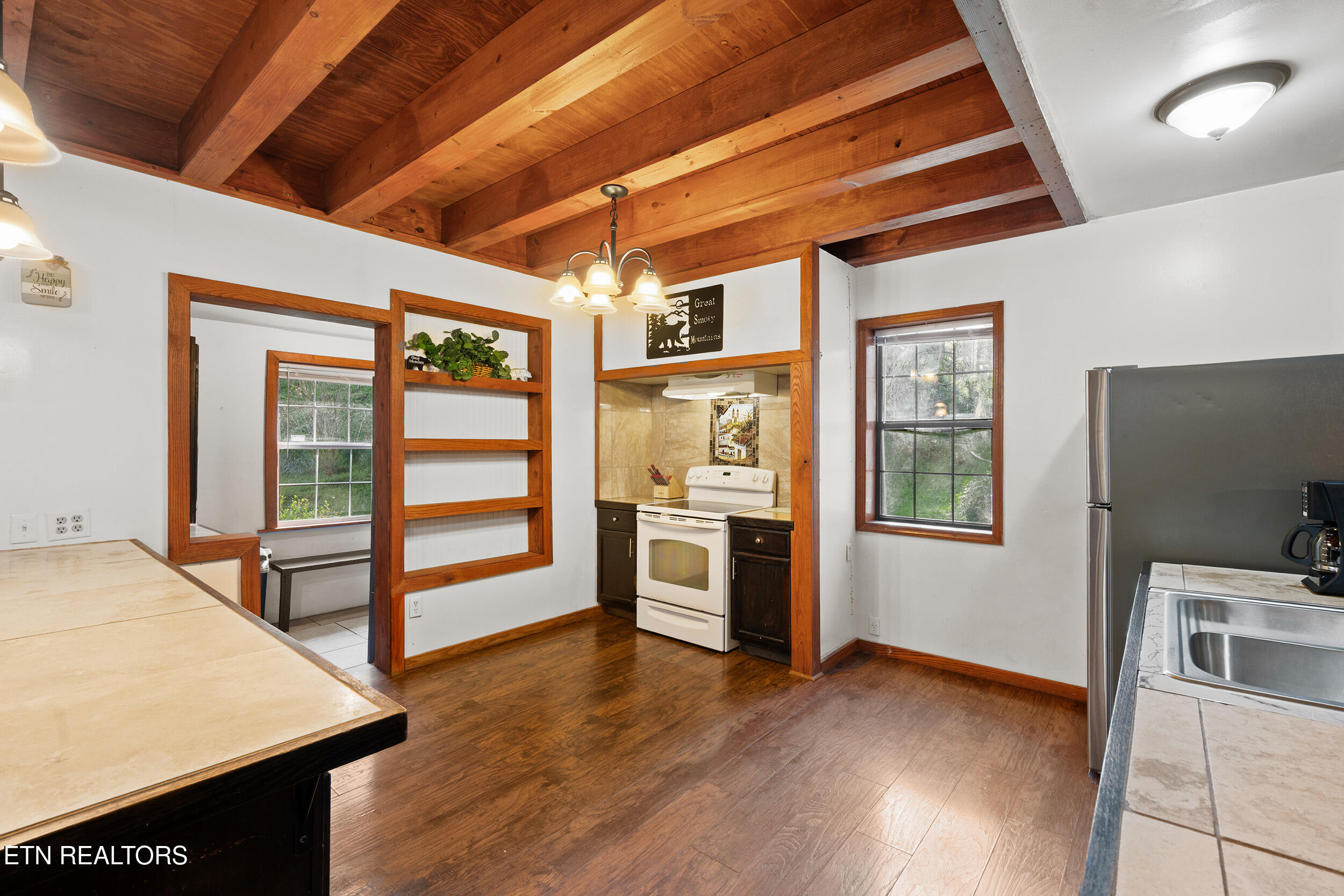4346 Grindstone Ridge Road Pigeon Forge TN 37863