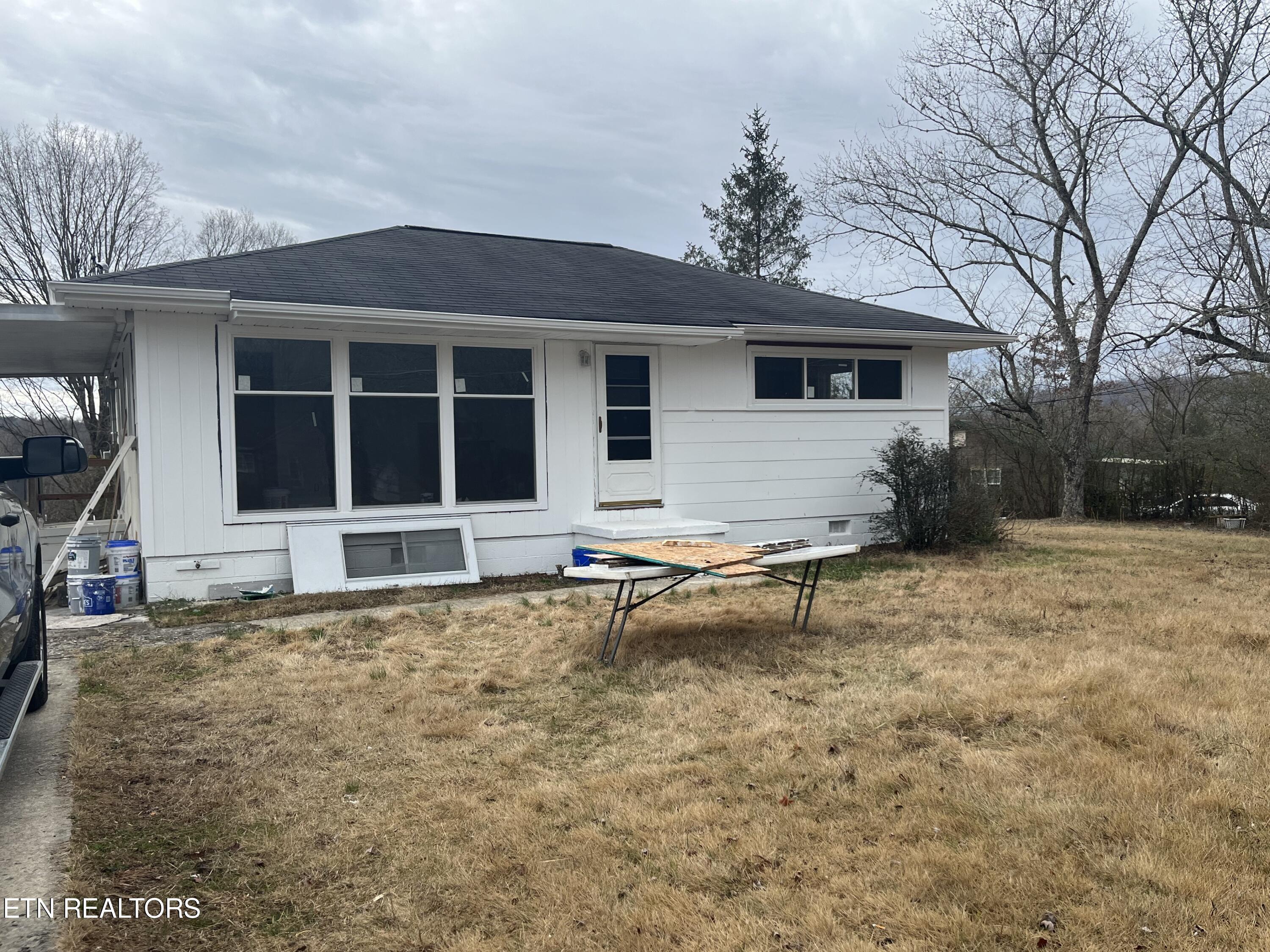 108 Spain Circle Harriman TN 37748