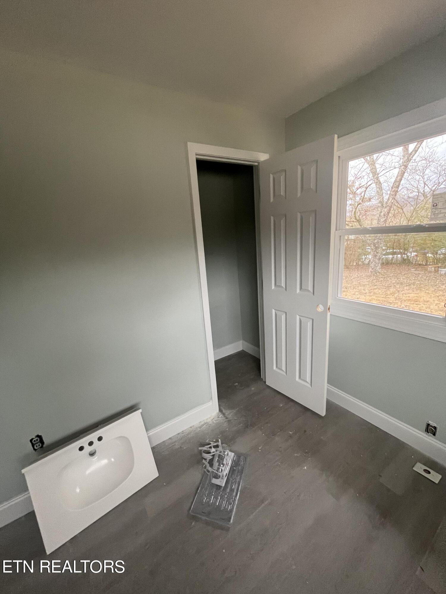 108 Spain Circle Harriman TN 37748