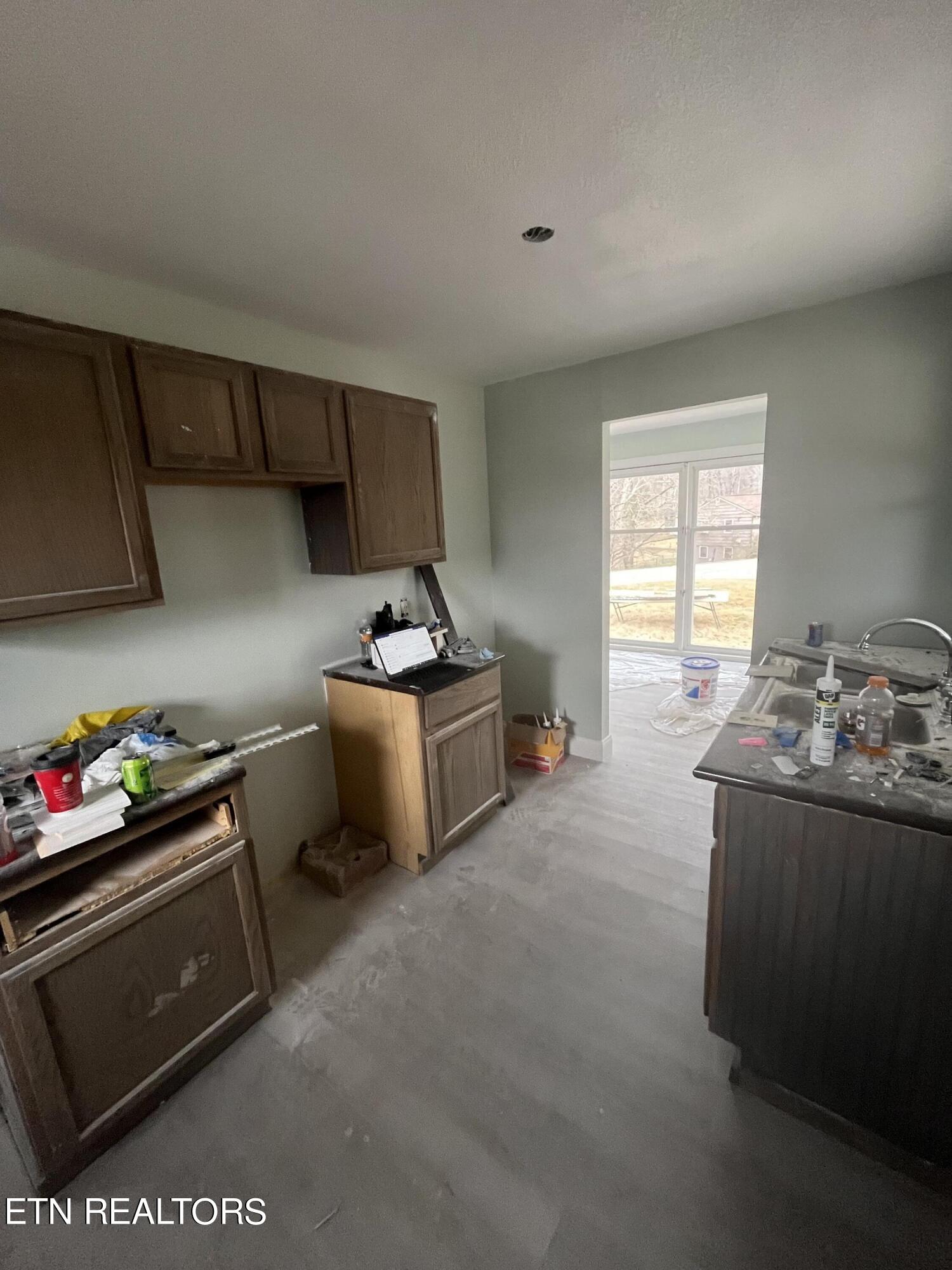 108 Spain Circle Harriman TN 37748