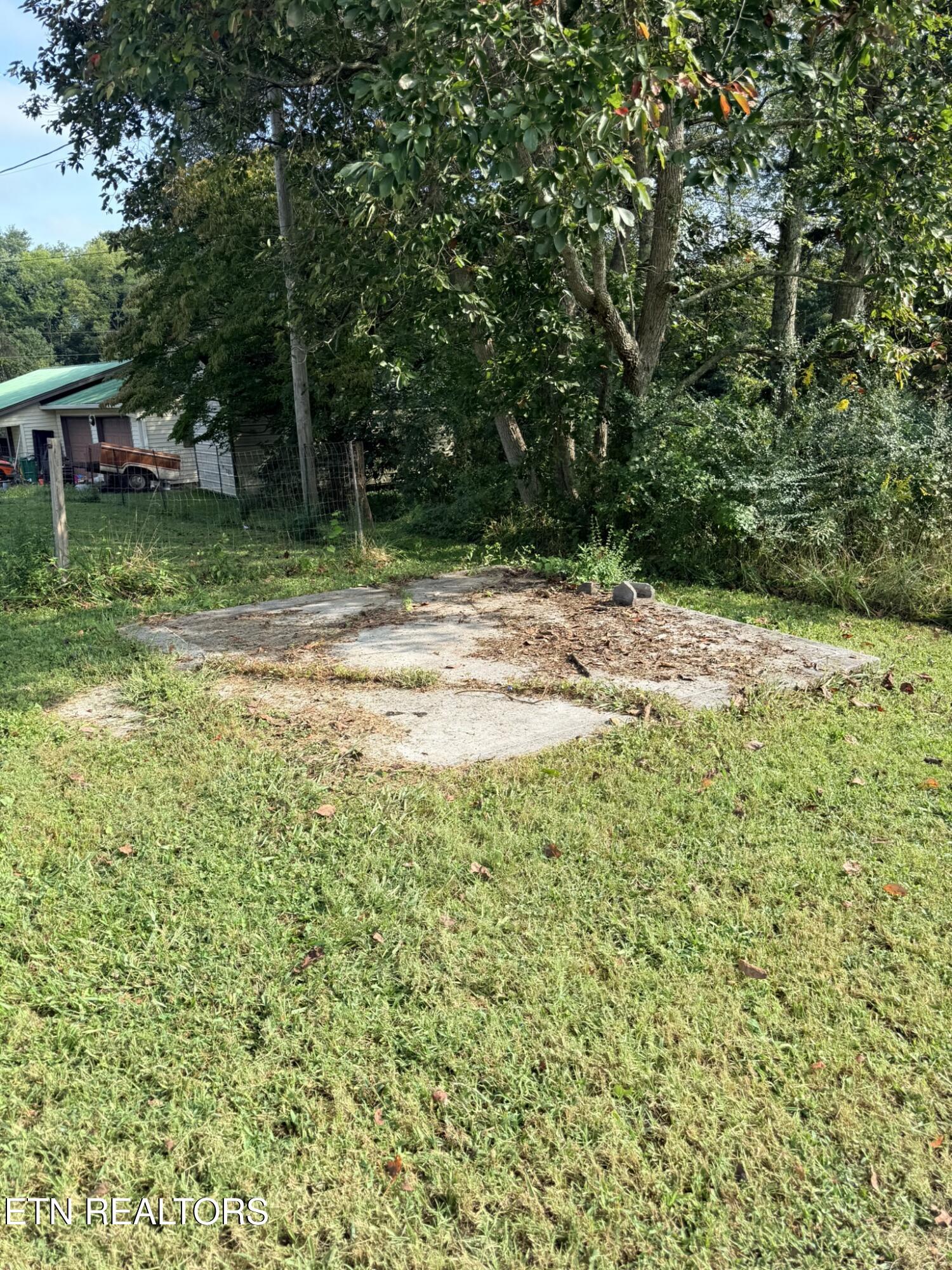 569 Carr Wynn Road Lafollette TN 37766