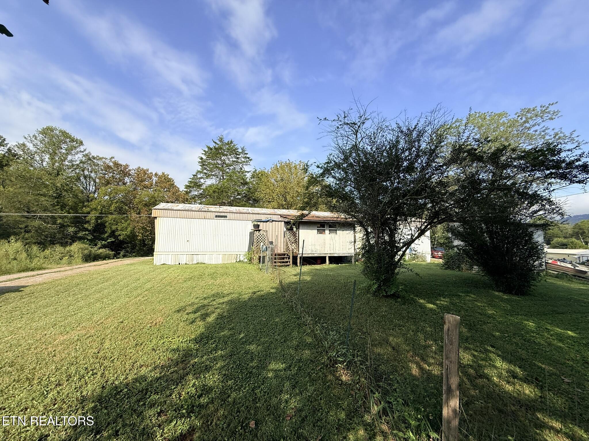 569 Carr Wynn Road Lafollette TN 37766
