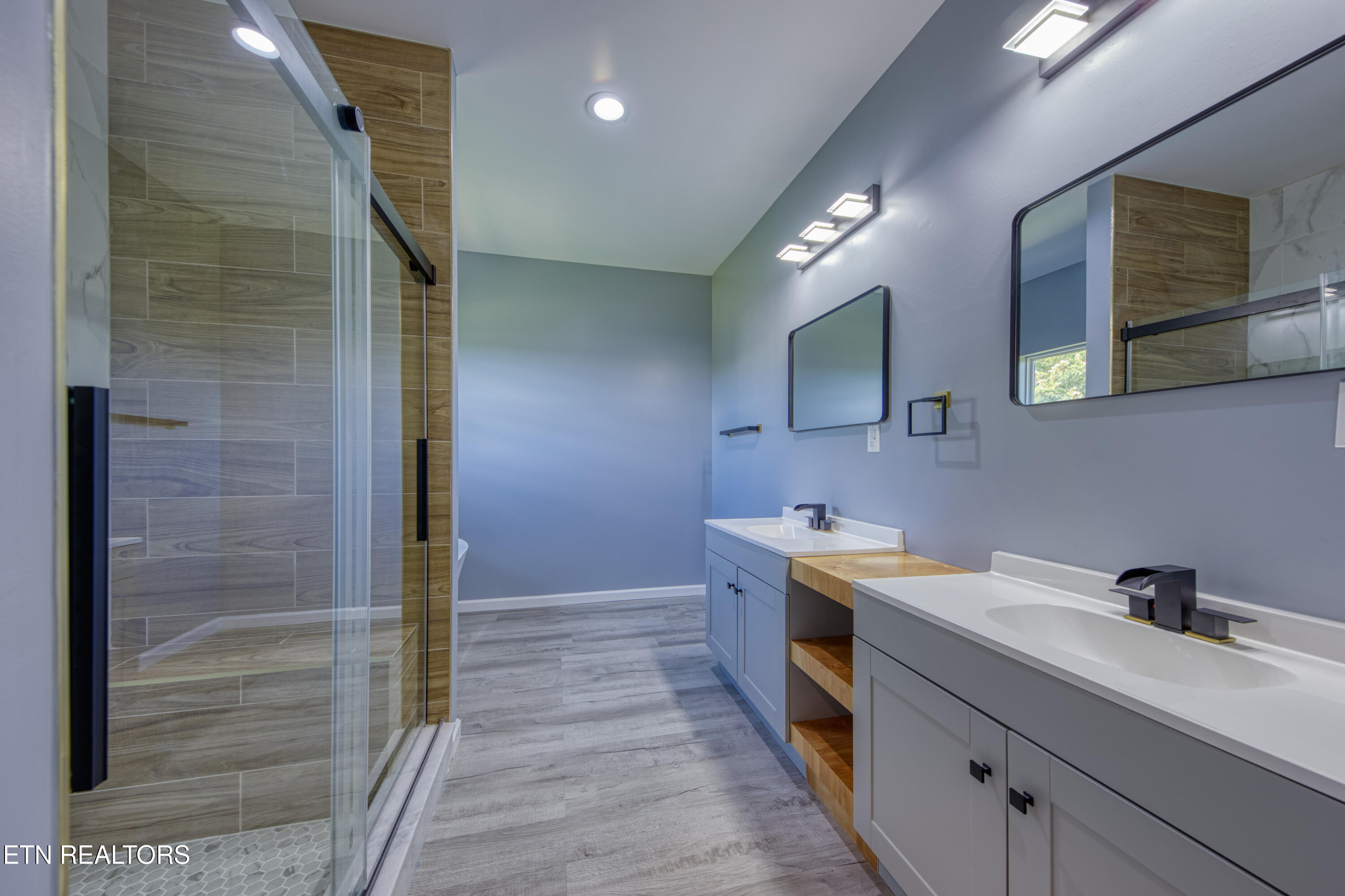 3224 Sandpiper Court Kodak TN 37764