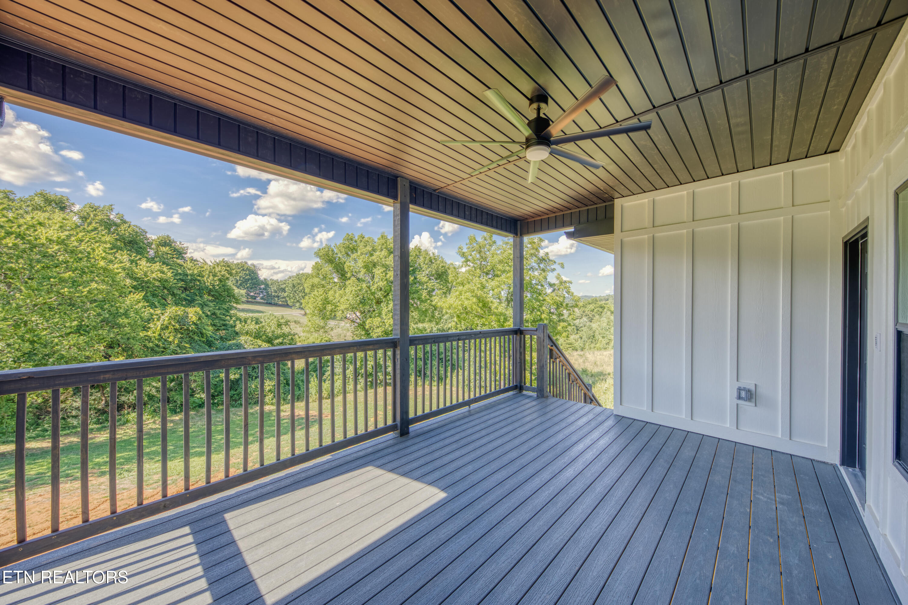 3224 Sandpiper Court Kodak TN 37764