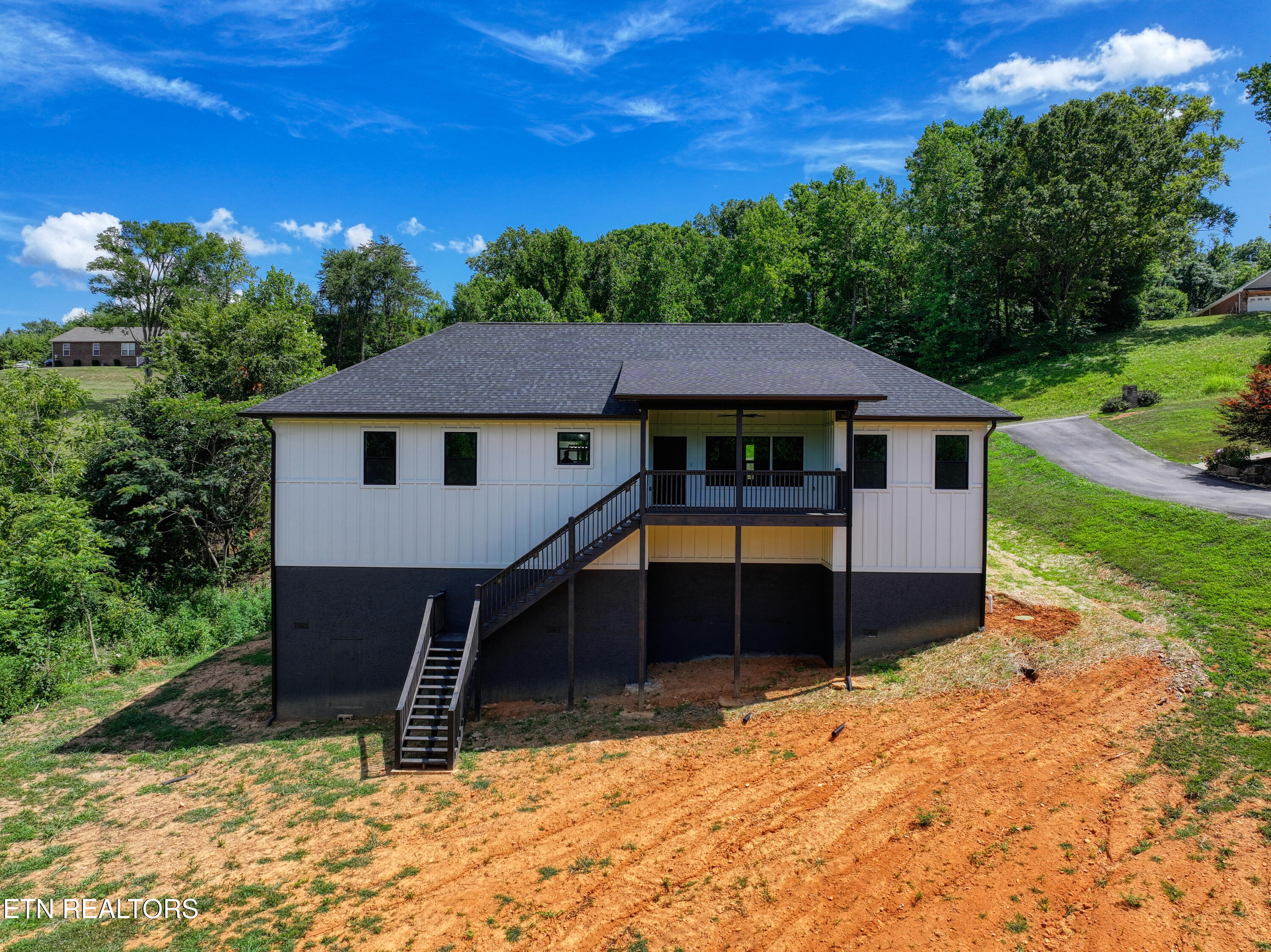 3224 Sandpiper Court Kodak TN 37764