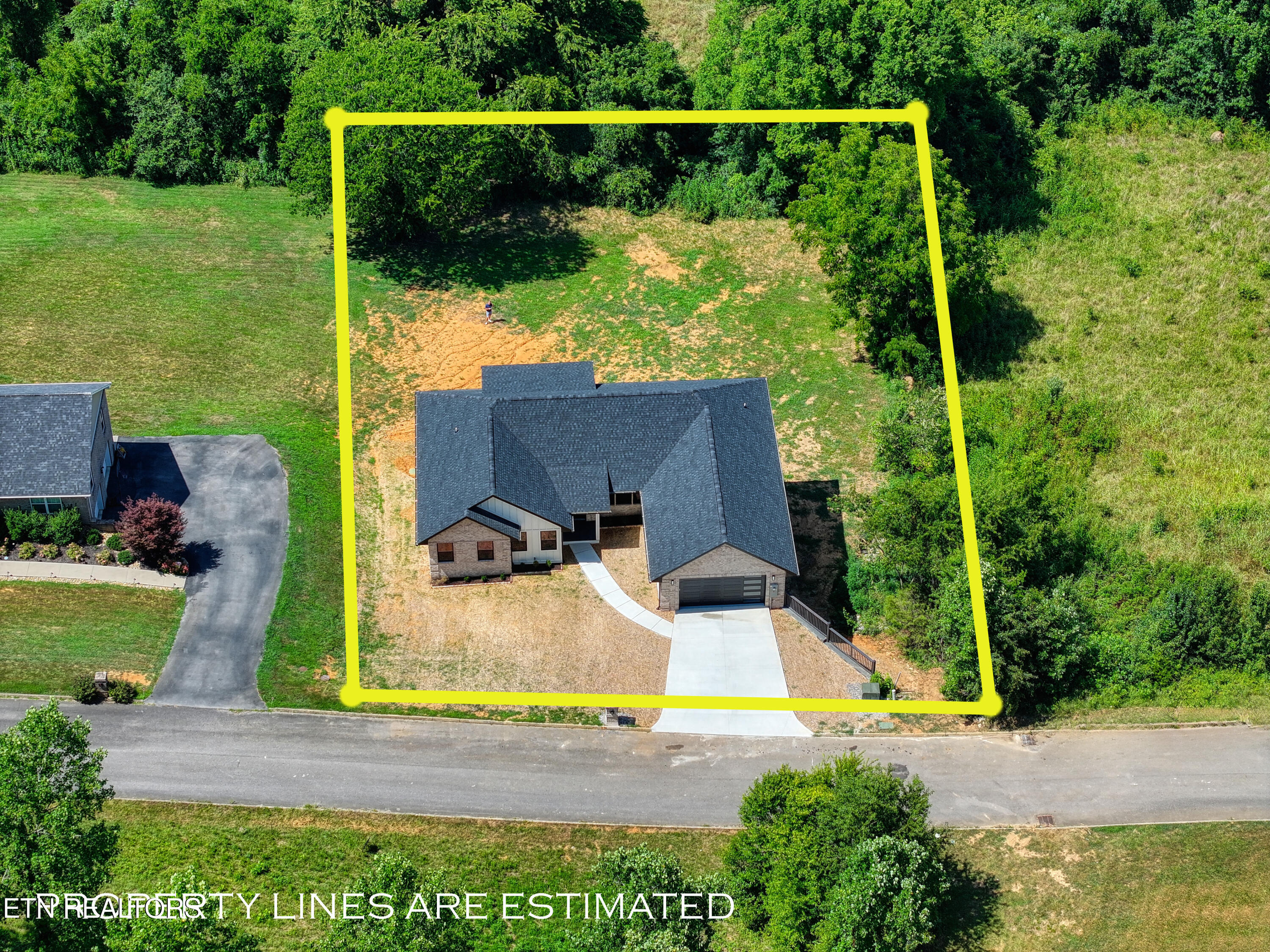 3224 Sandpiper Court Kodak TN 37764