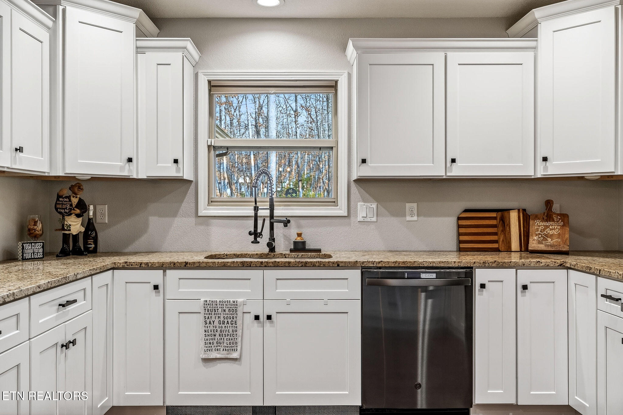 411 Cumberland Cove Road Monterey TN 38574