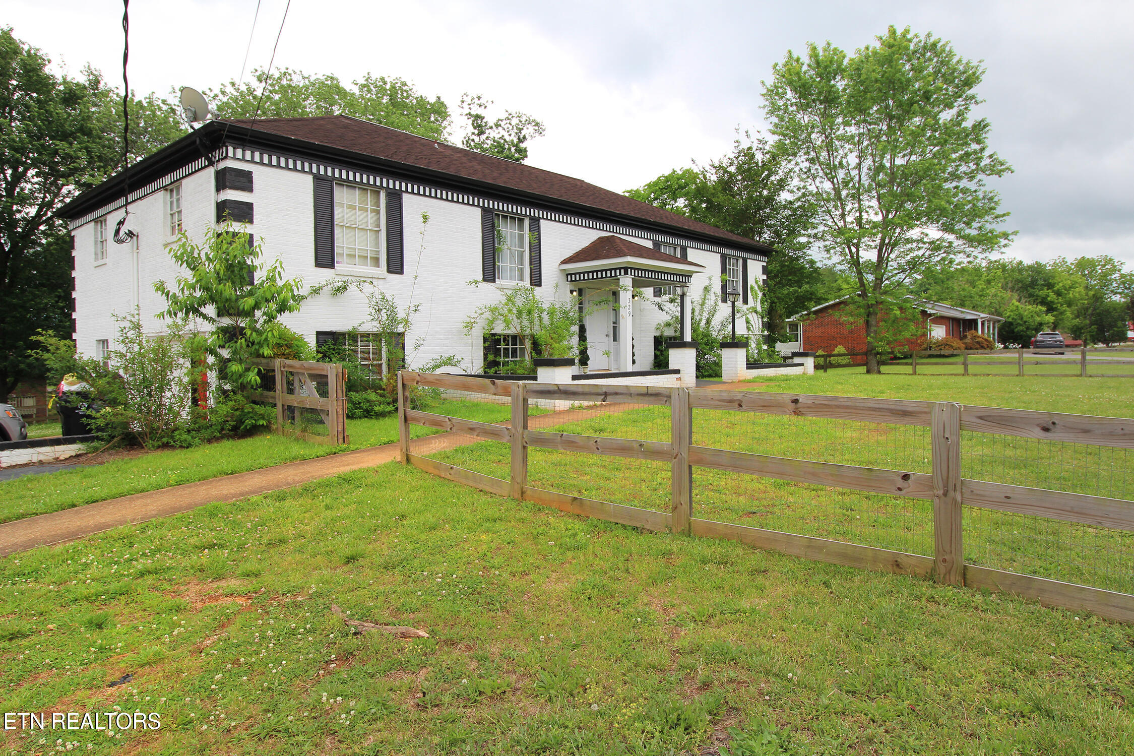 329 Boyds Creek Highway Seymour TN 37865