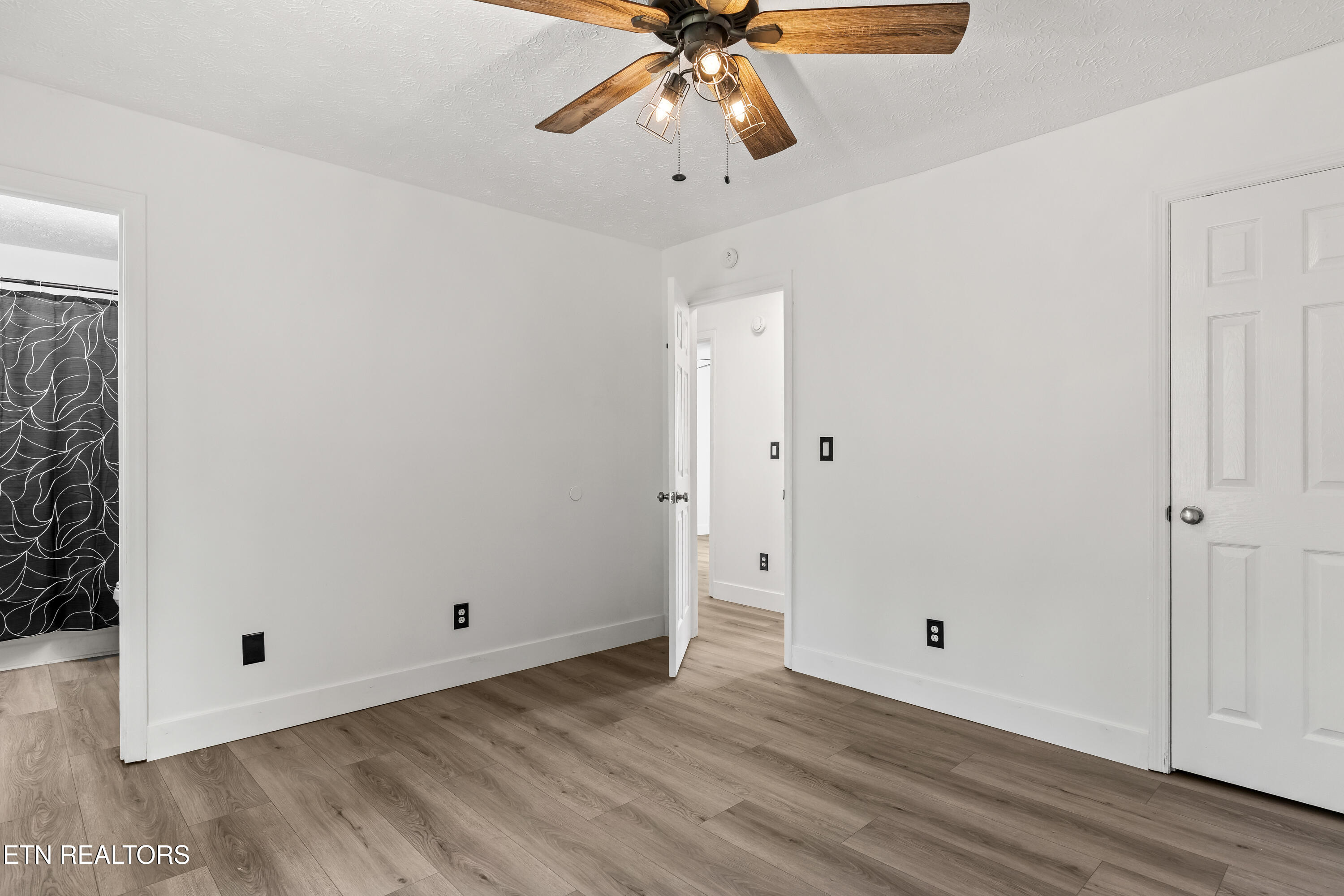303 N 16th Street Lafollette TN 37766