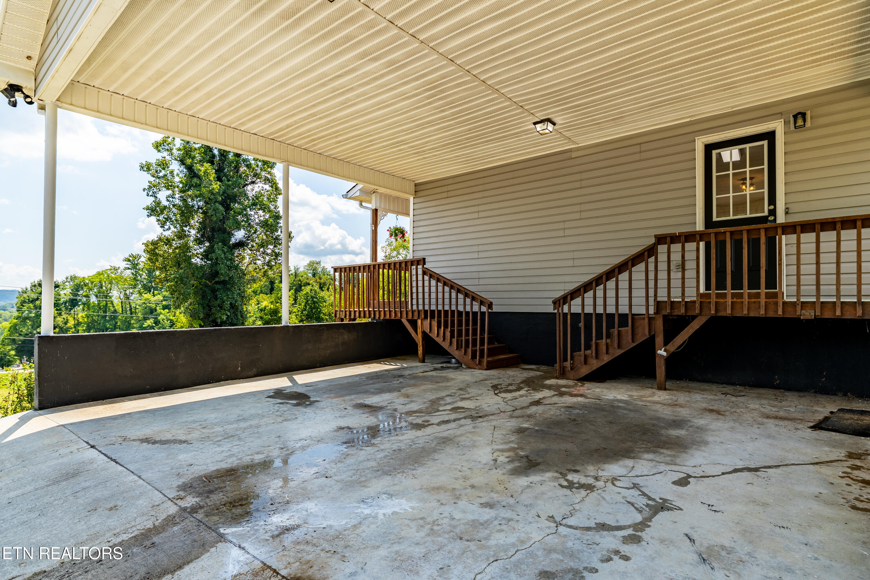 303 N 16th Street Lafollette TN 37766
