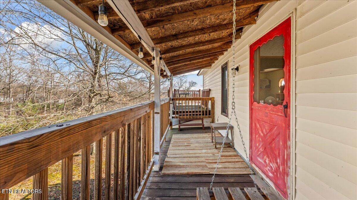966 Chestnut Grove Road Dandridge TN 37725