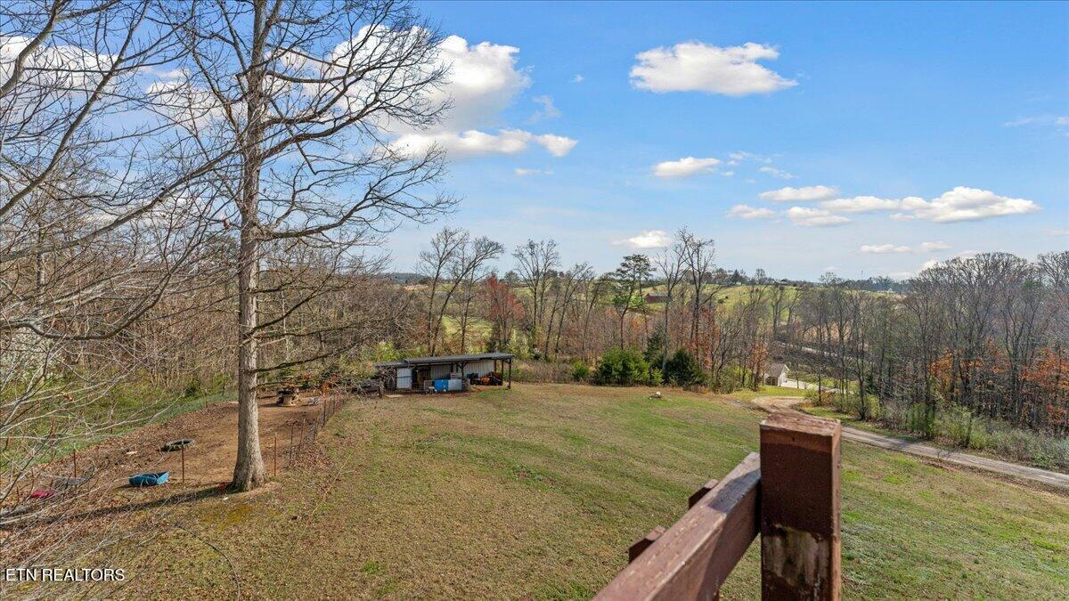 966 Chestnut Grove Road Dandridge TN 37725