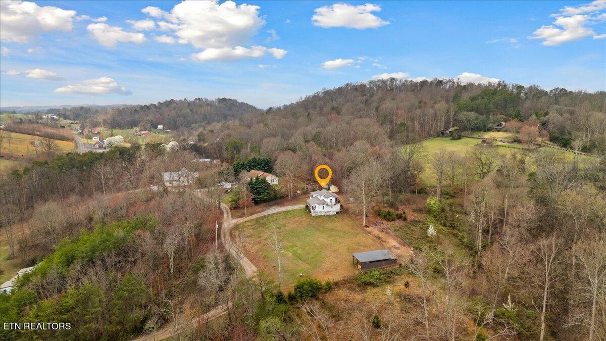 966 Chestnut Grove Road Dandridge TN 37725