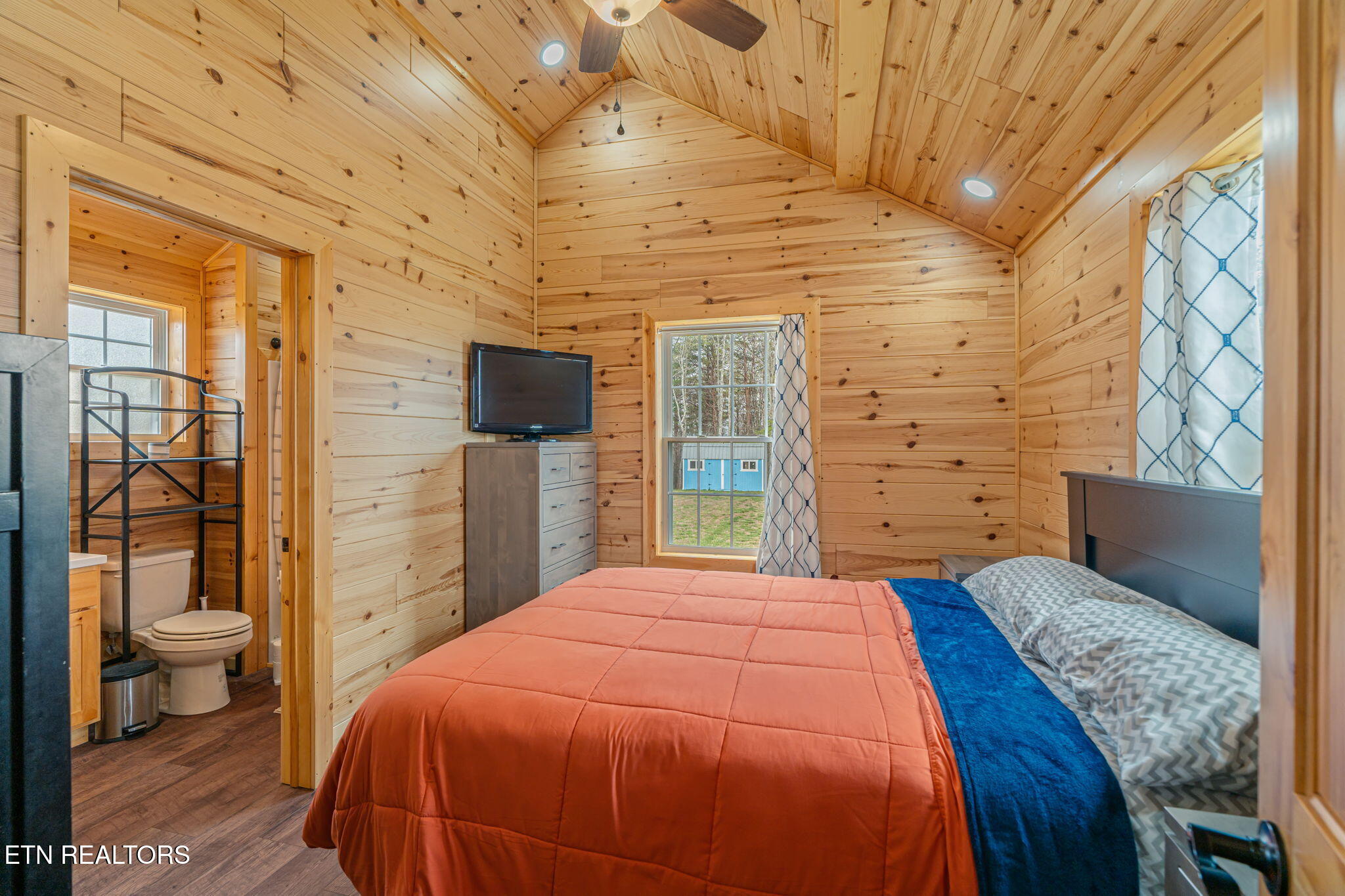 3493 Foshee Road Philadelphia TN 37846