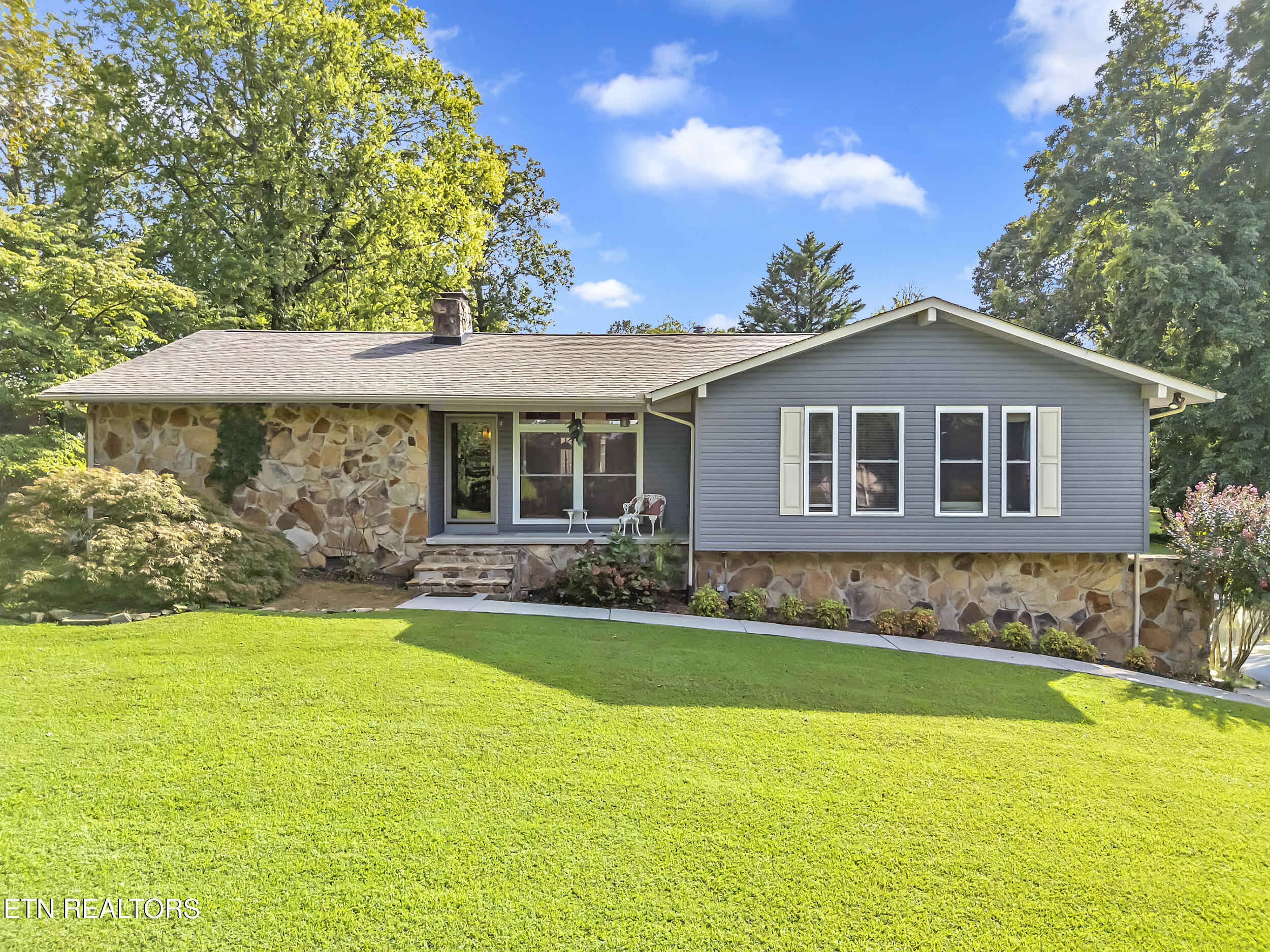 2322 Chesterfield Drive Maryville TN 37803