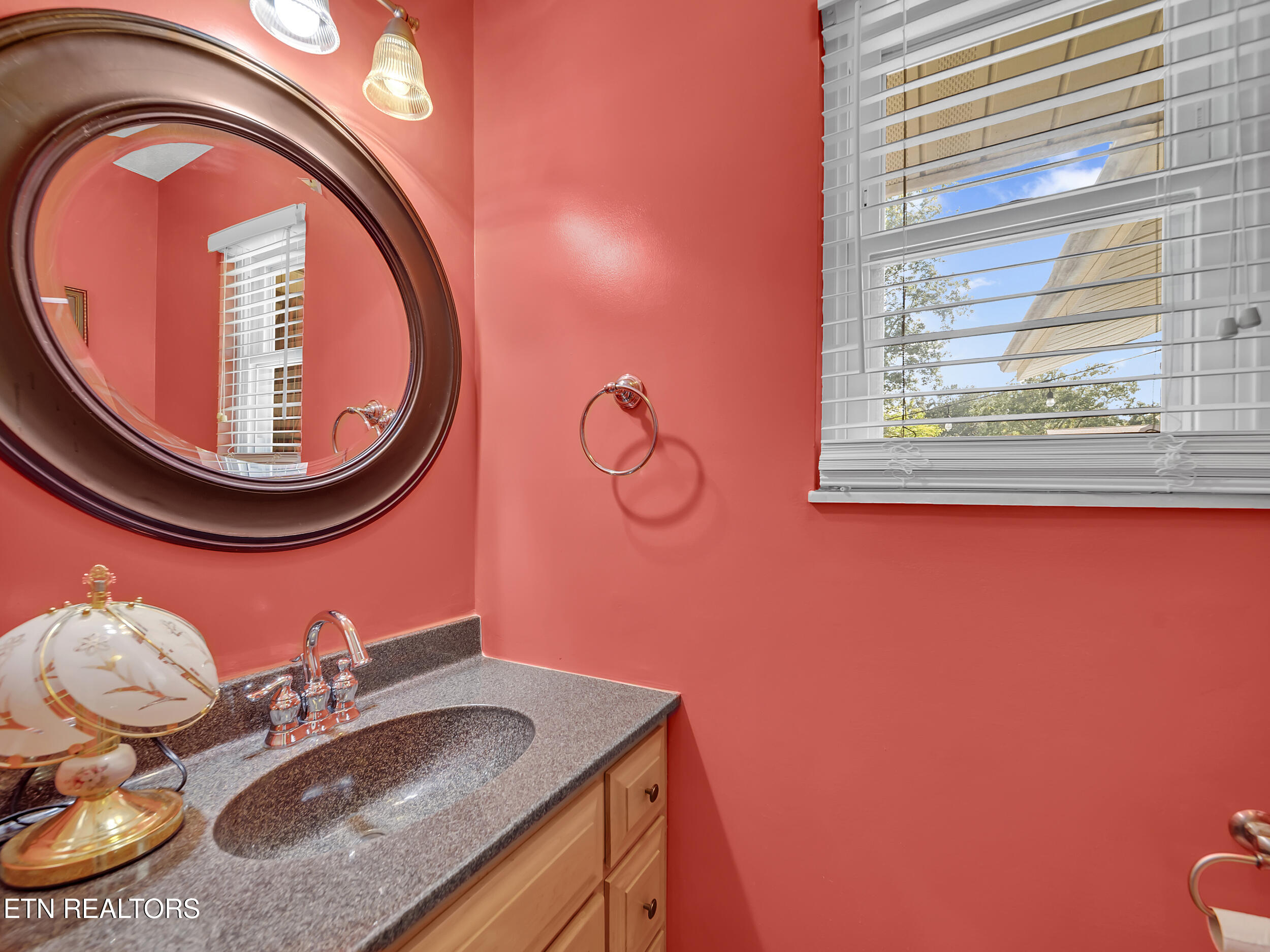 2322 Chesterfield Drive Maryville TN 37803