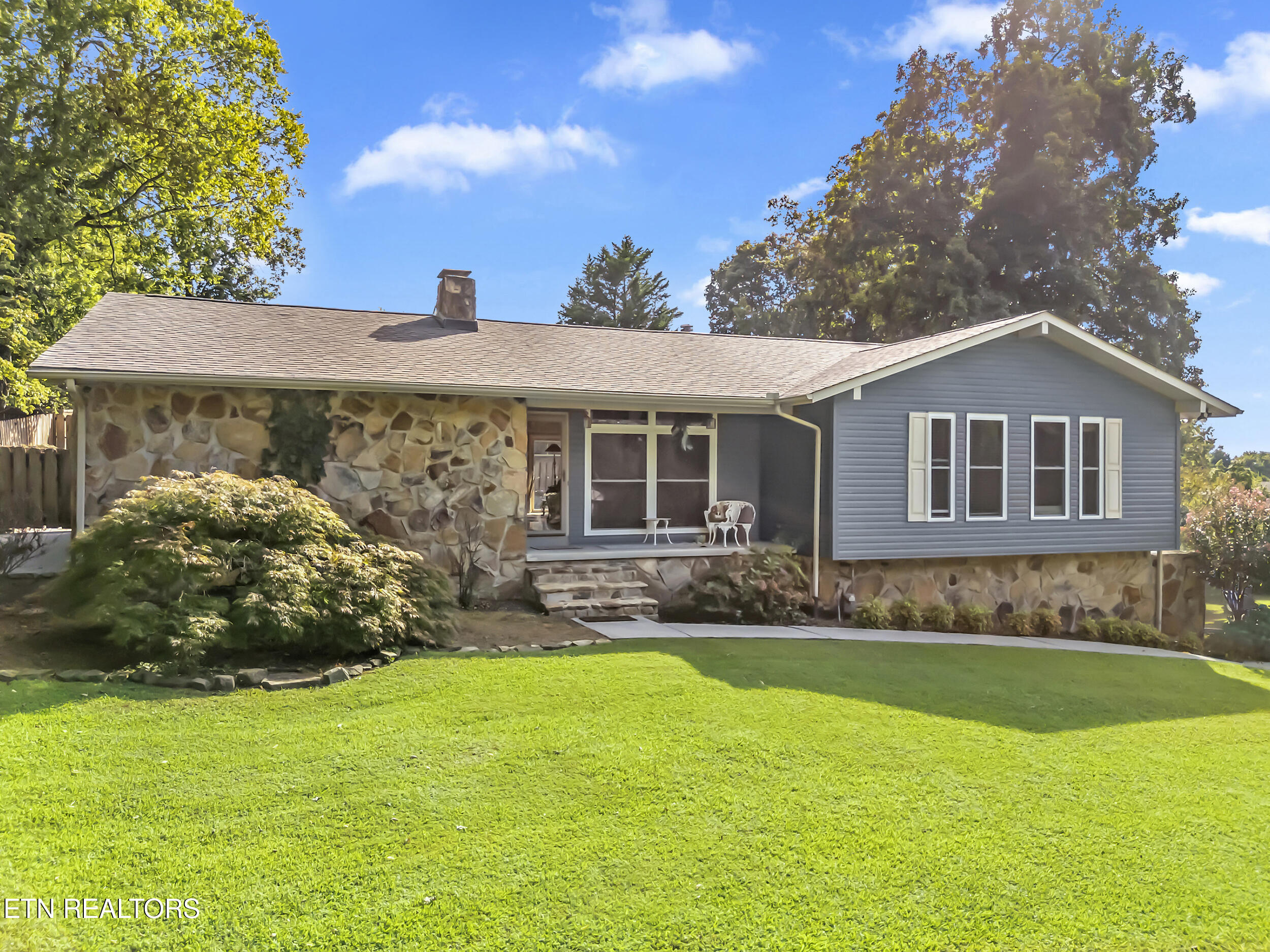 2322 Chesterfield Drive Maryville TN 37803