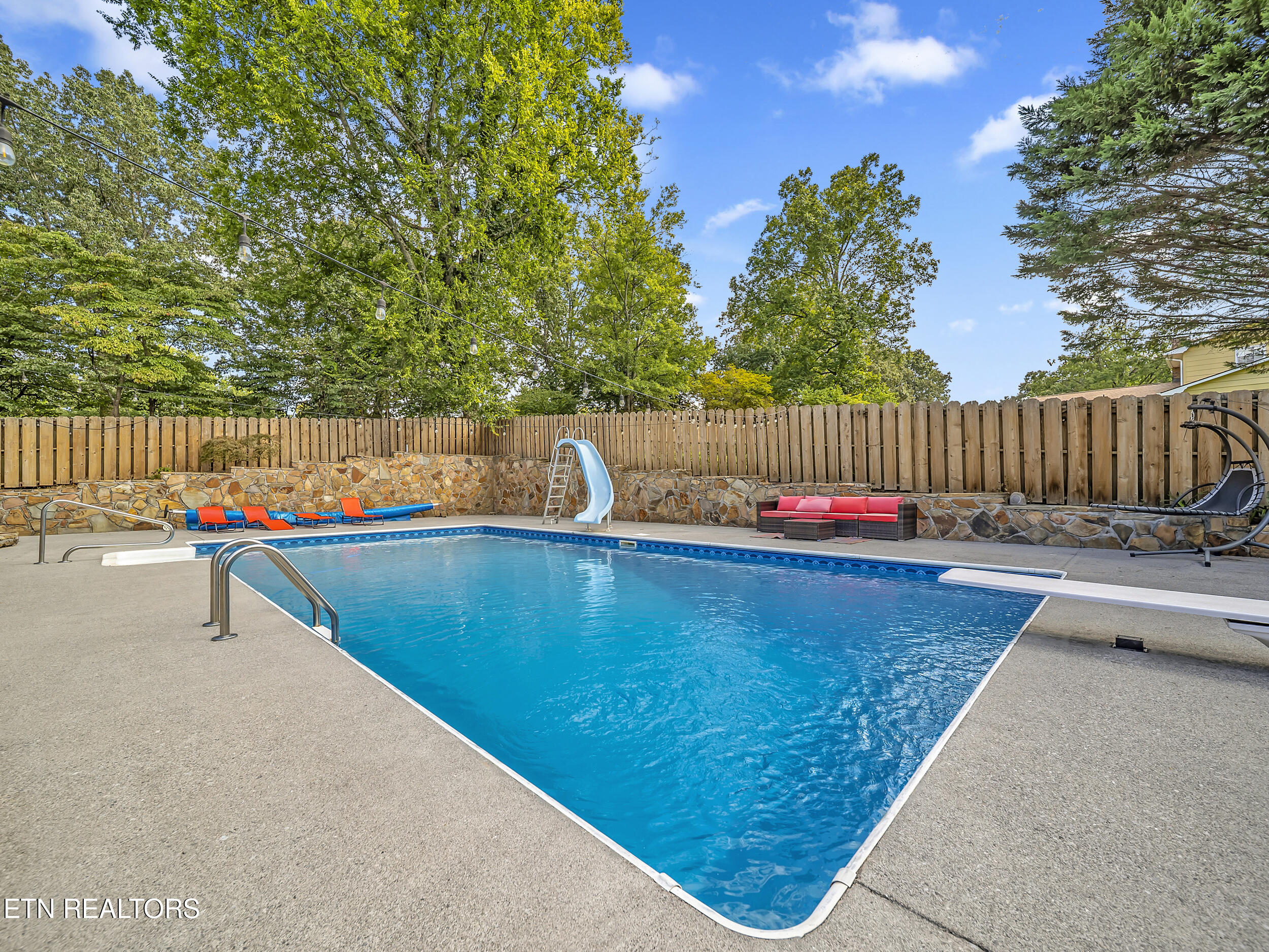 2322 Chesterfield Drive Maryville TN 37803